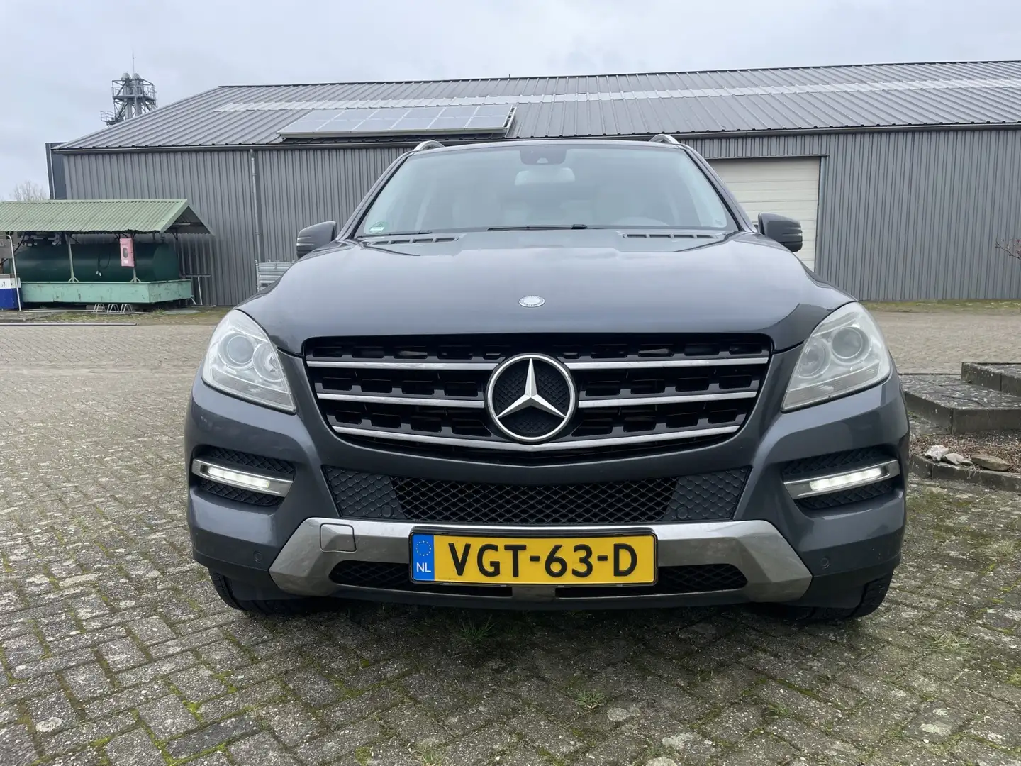 Mercedes-Benz ML 250 Grey - 1