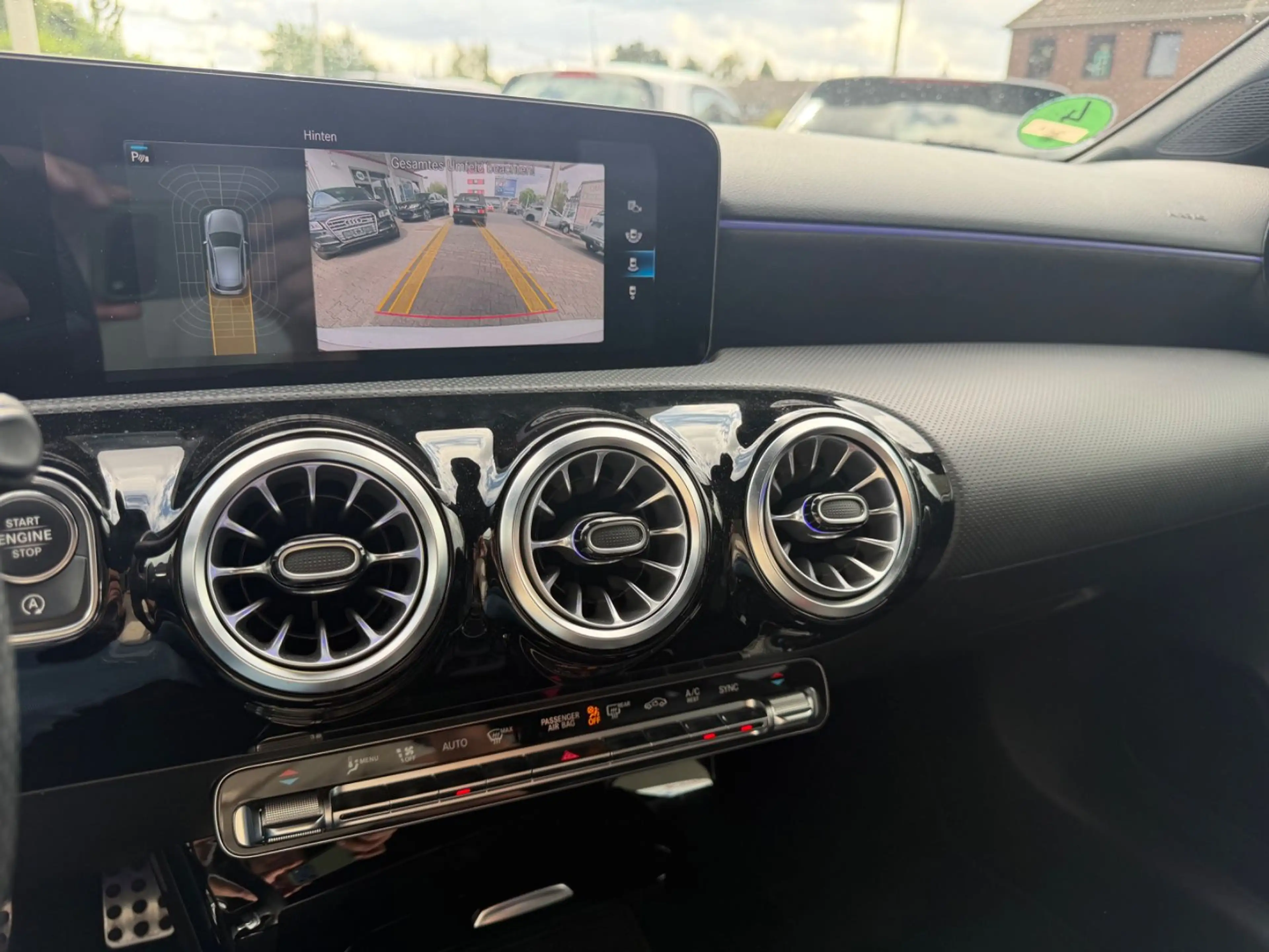 Mercedes-Benz A 220 *2H/SH*AMG*NightPaket* — photo 14