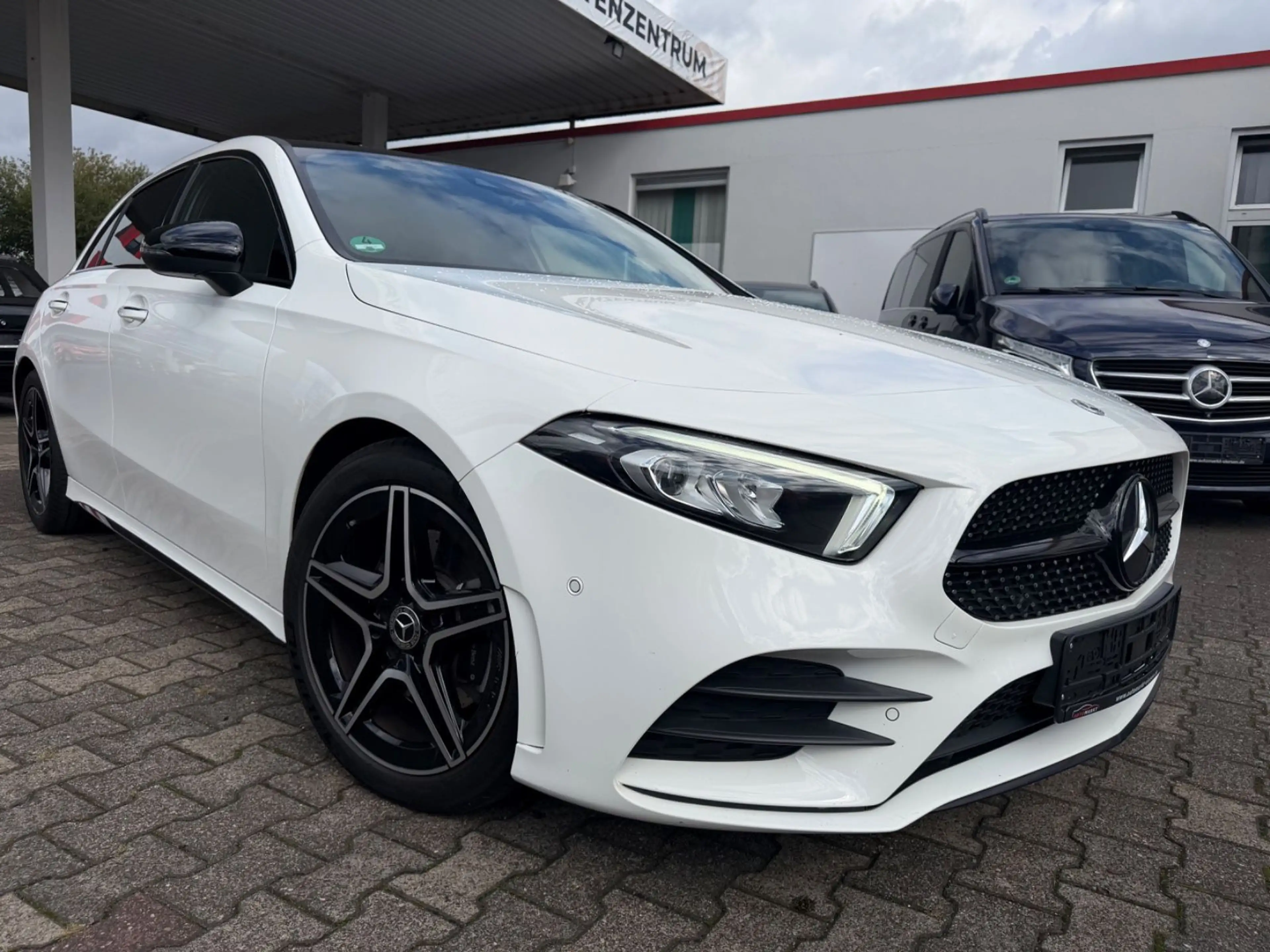 Mercedes-Benz A 220 *2H/SH*AMG*NightPaket*