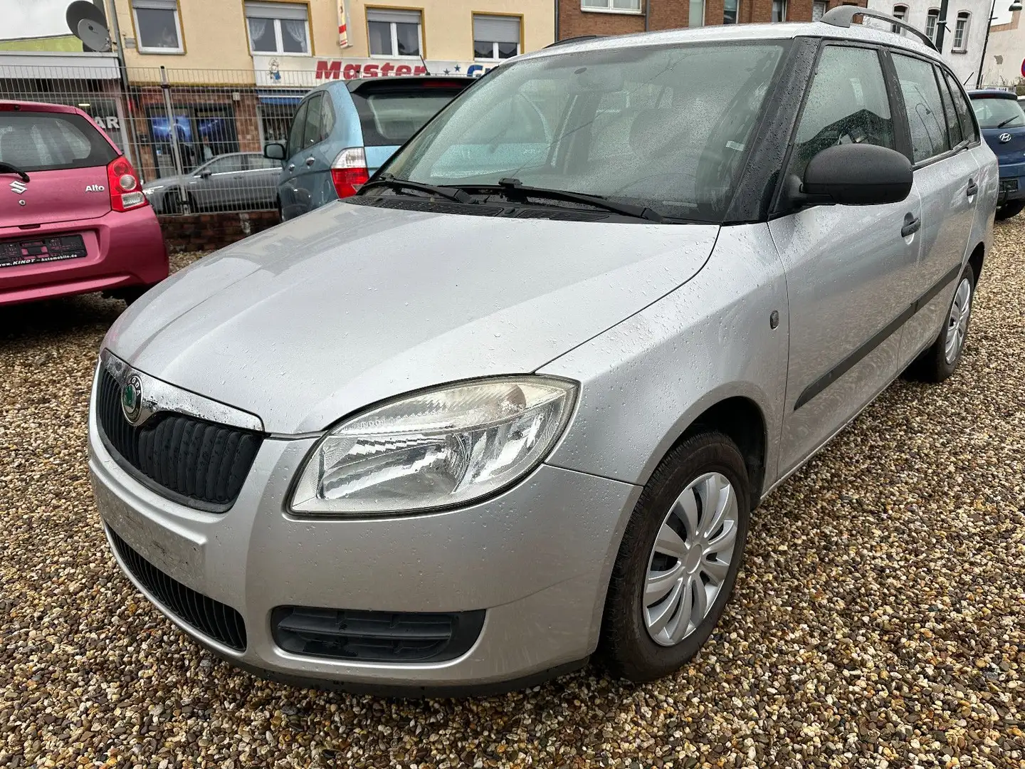 Skoda Fabia Combi Cool 1,2 Edition Plateado - 1