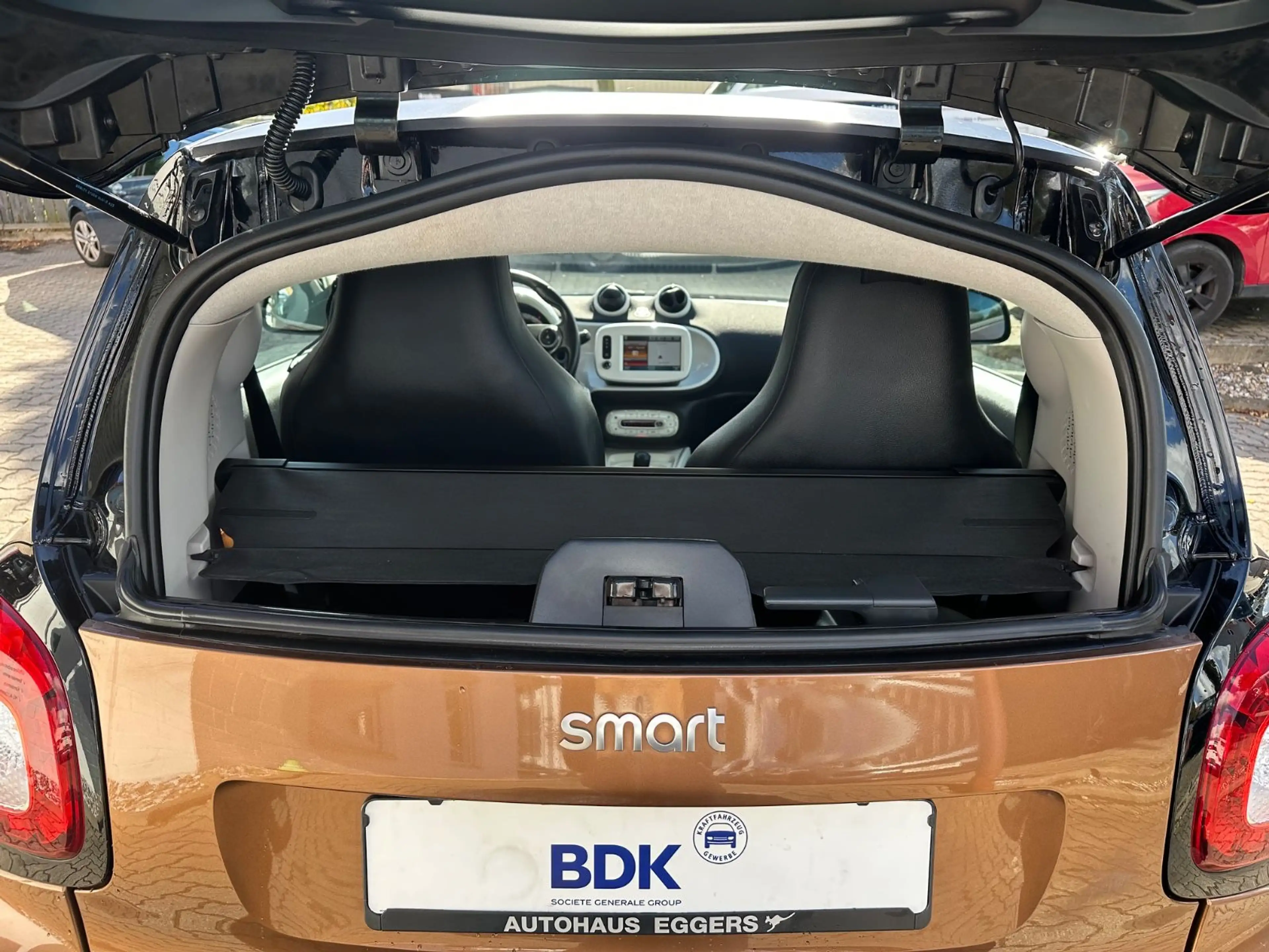 smart forTwo fortwo Passion /SHZ/LEDER/AUT/PDC/GJR/LMF — photo 14