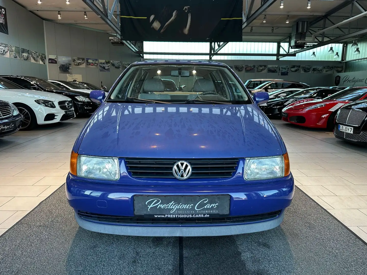 Volkswagen Polo 1.0l TÜV + ÖL NEU BEI ÜBERGABE 8FACH AIRBAG Paars - 1