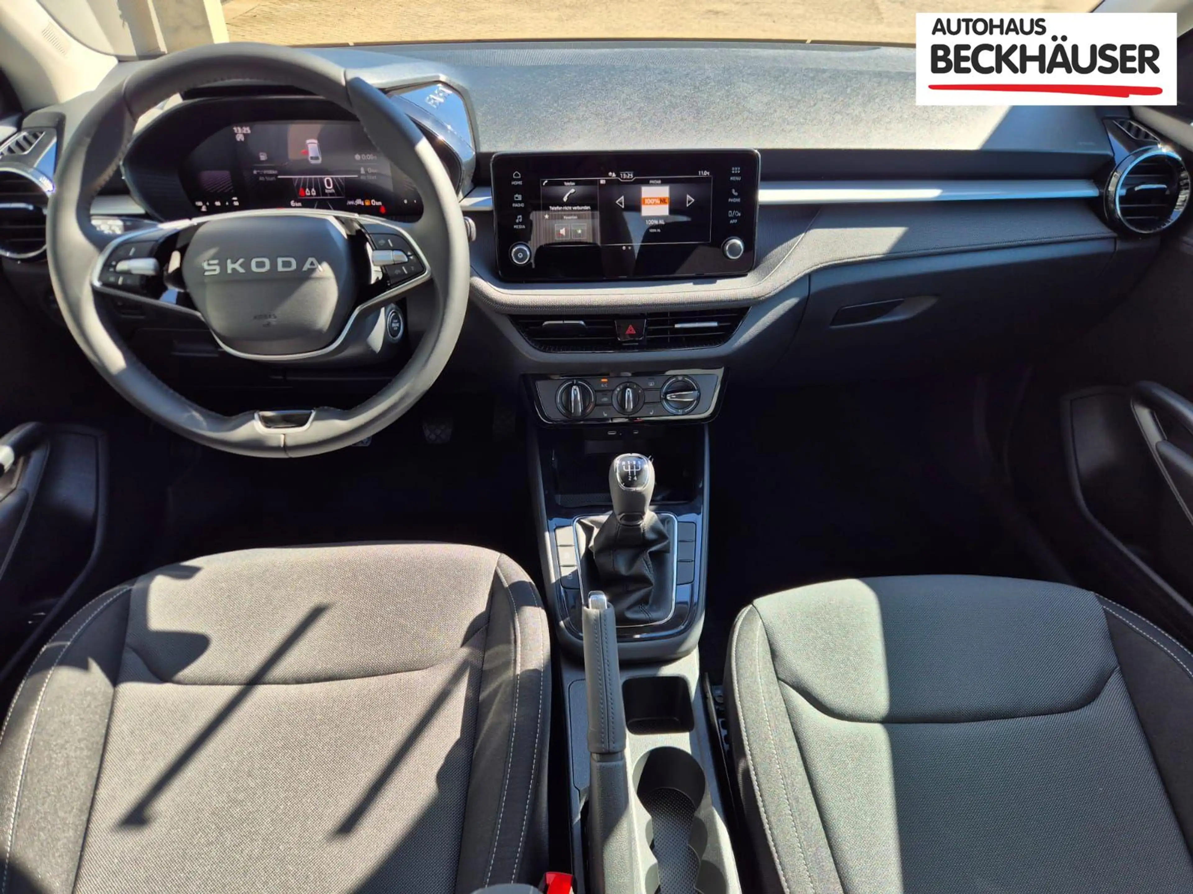 Skoda Fabia 1.0 TSI 95PS Selection 5-türig Rückf.Kamera Par... — photo 10