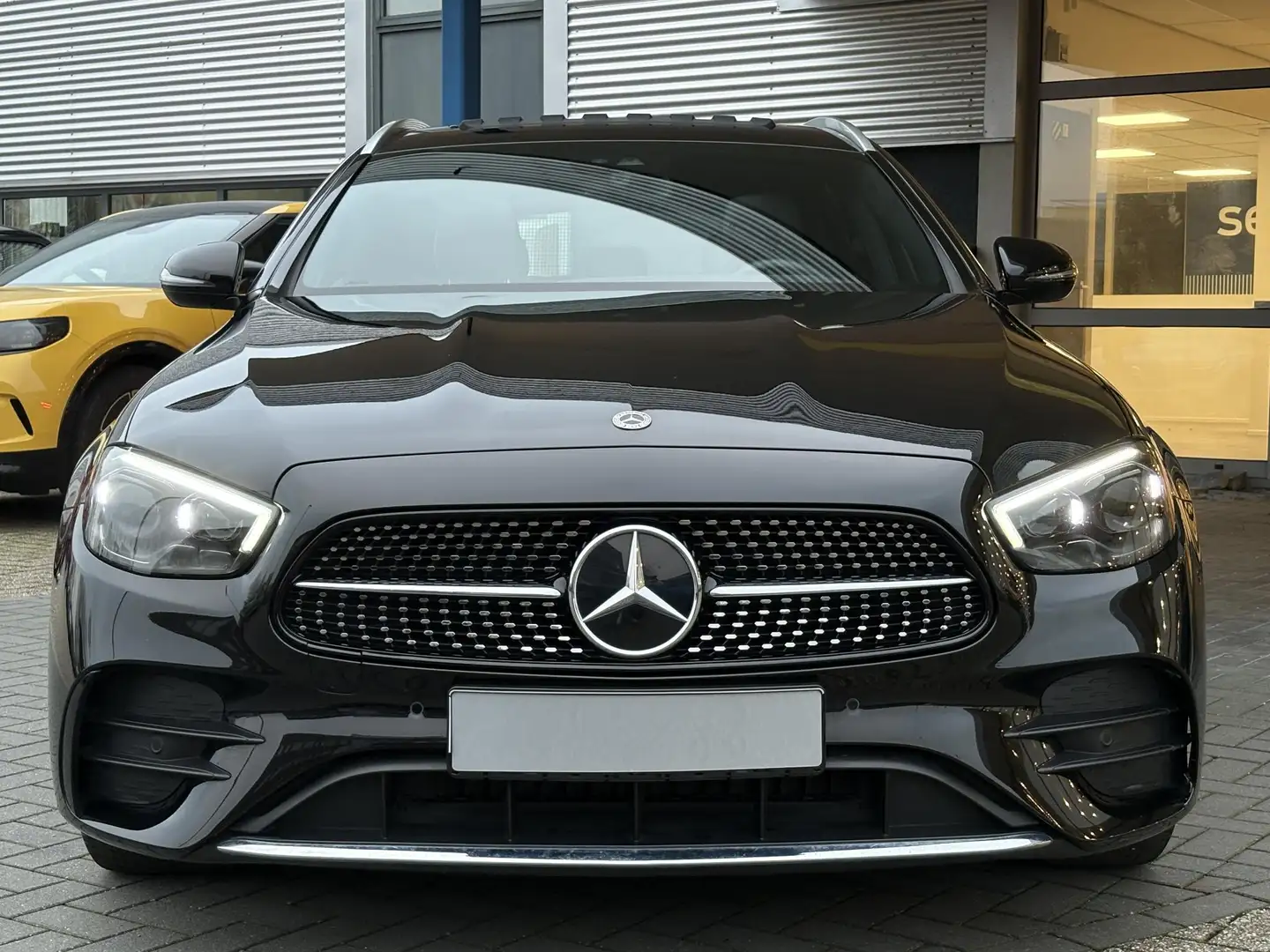 Mercedes-Benz E 300 Estate e AMG Line PHEV | Elek. Wegklapbare Trekhaa Noir - 2