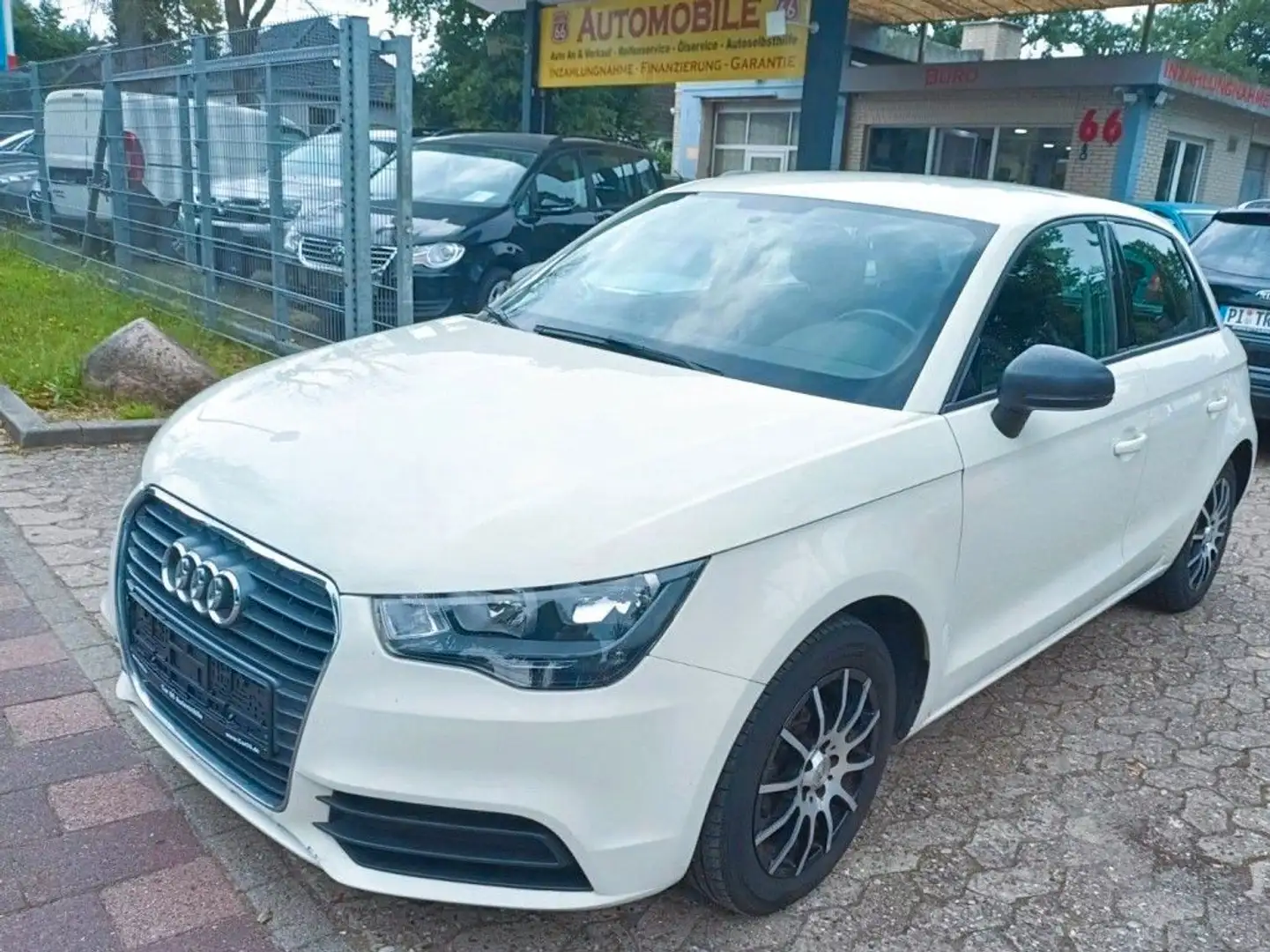 Audi A1 Sportback Attraction/ TÜV NEU Blanco - 1