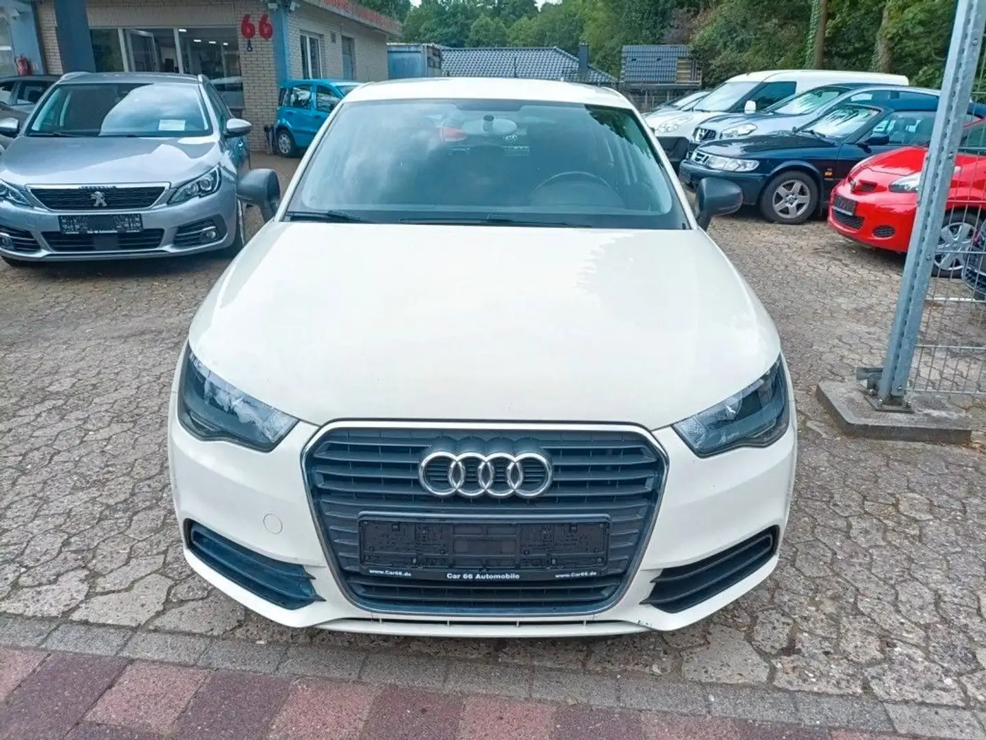 Audi A1 Sportback Attraction/ TÜV NEU Blanco - 2