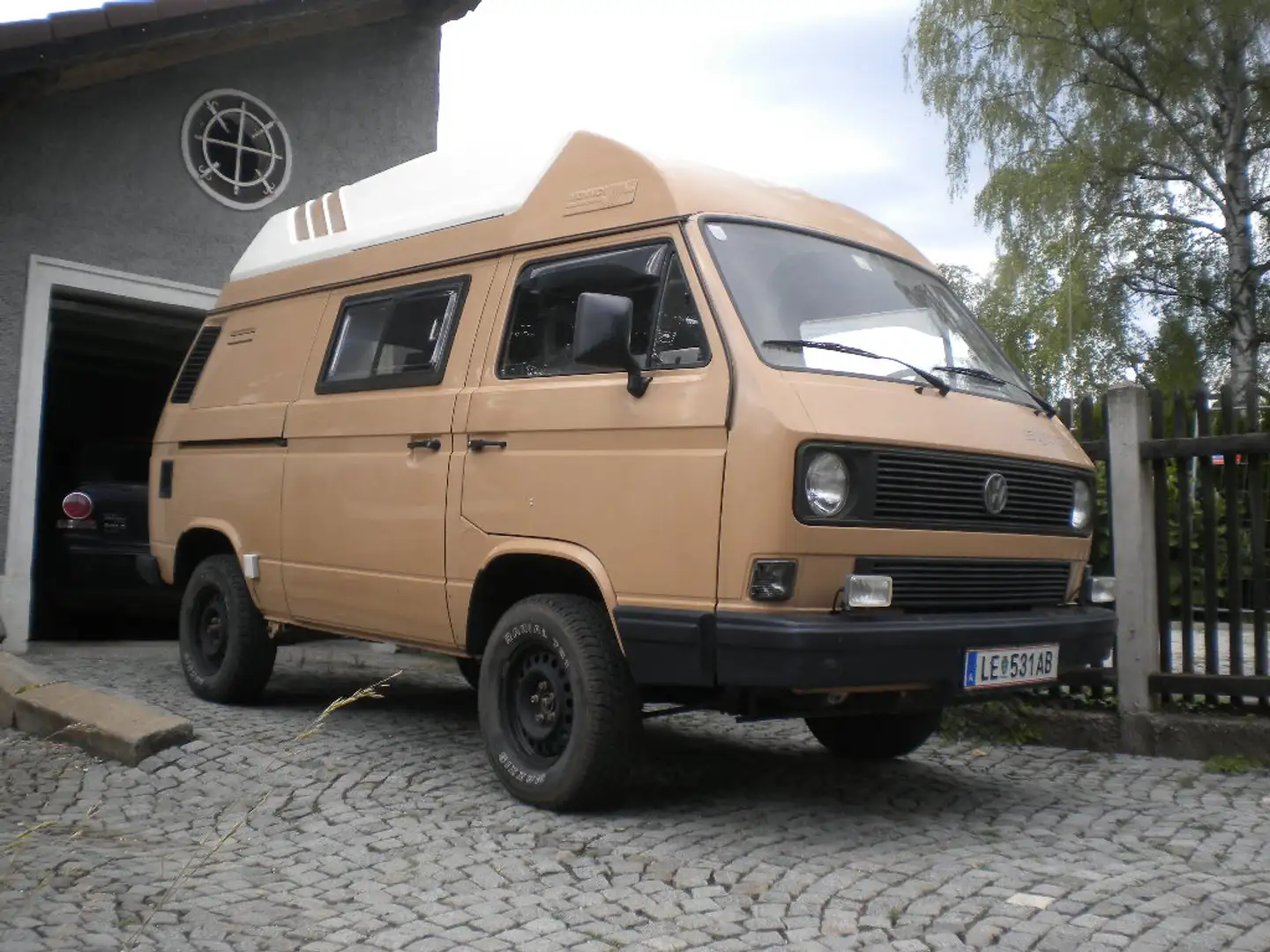 Volkswagen T3 Syncro Münnich Camper TD - 2 Sperren, Schlechtwegepaket, Zwitterdach Beige - 1