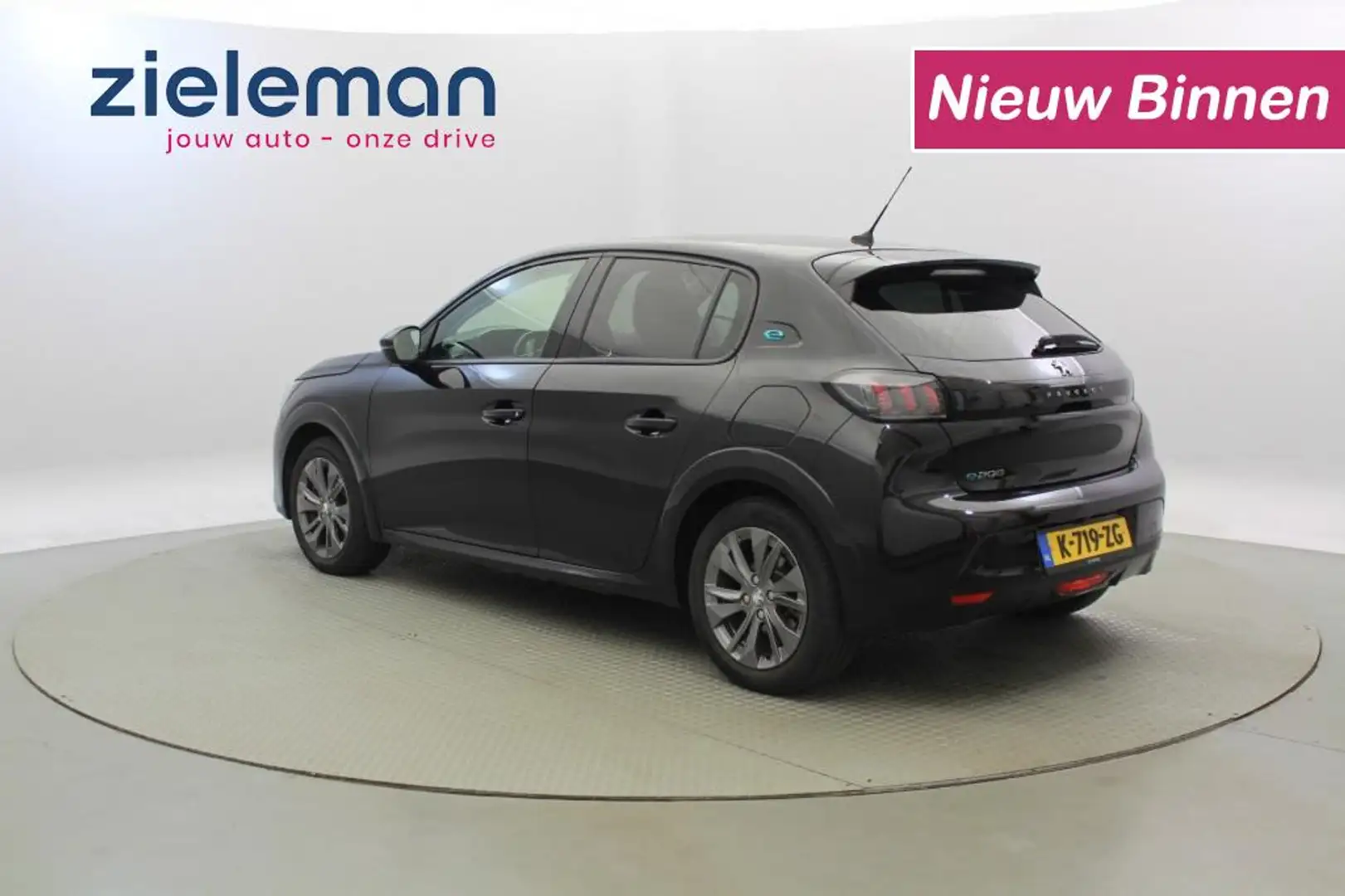 Peugeot 208 e-208 EV Allure 50 kWh - Digital Cockpit, Carplay, Zwart - 2