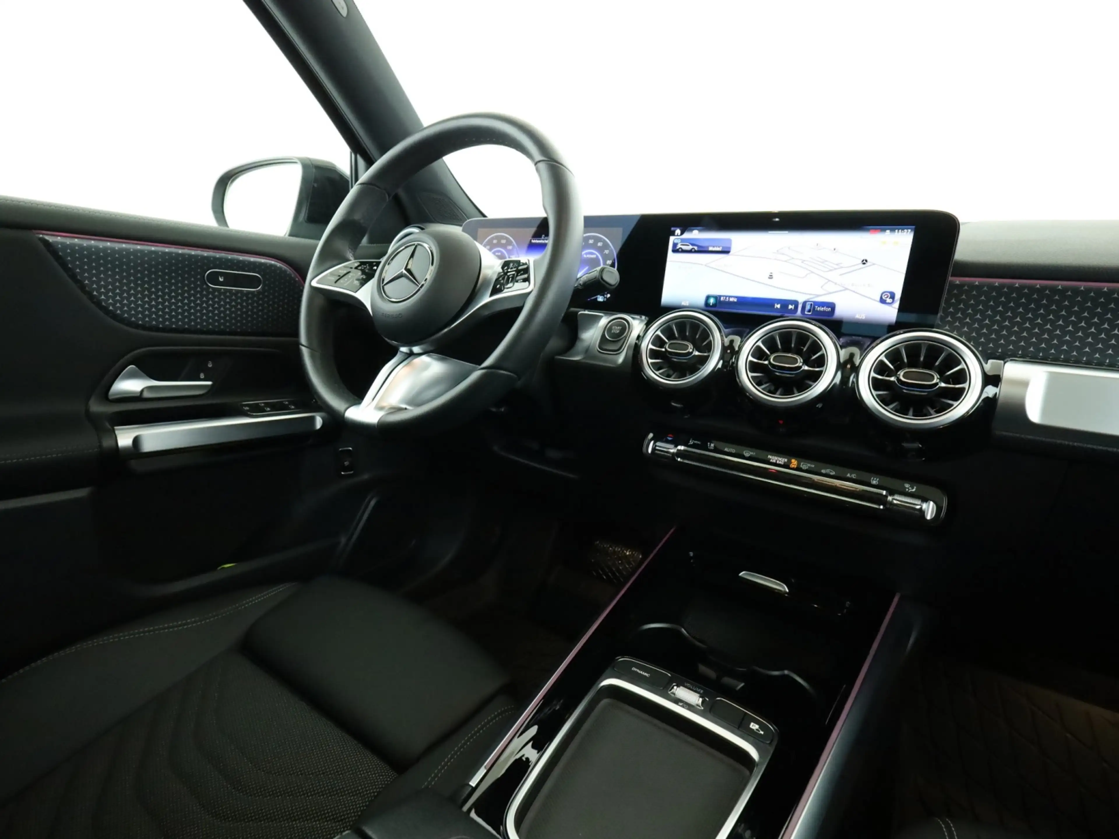 Mercedes-Benz EQB 250 + *Progressive Advanced*LED*Panorama*Kam — photo 10