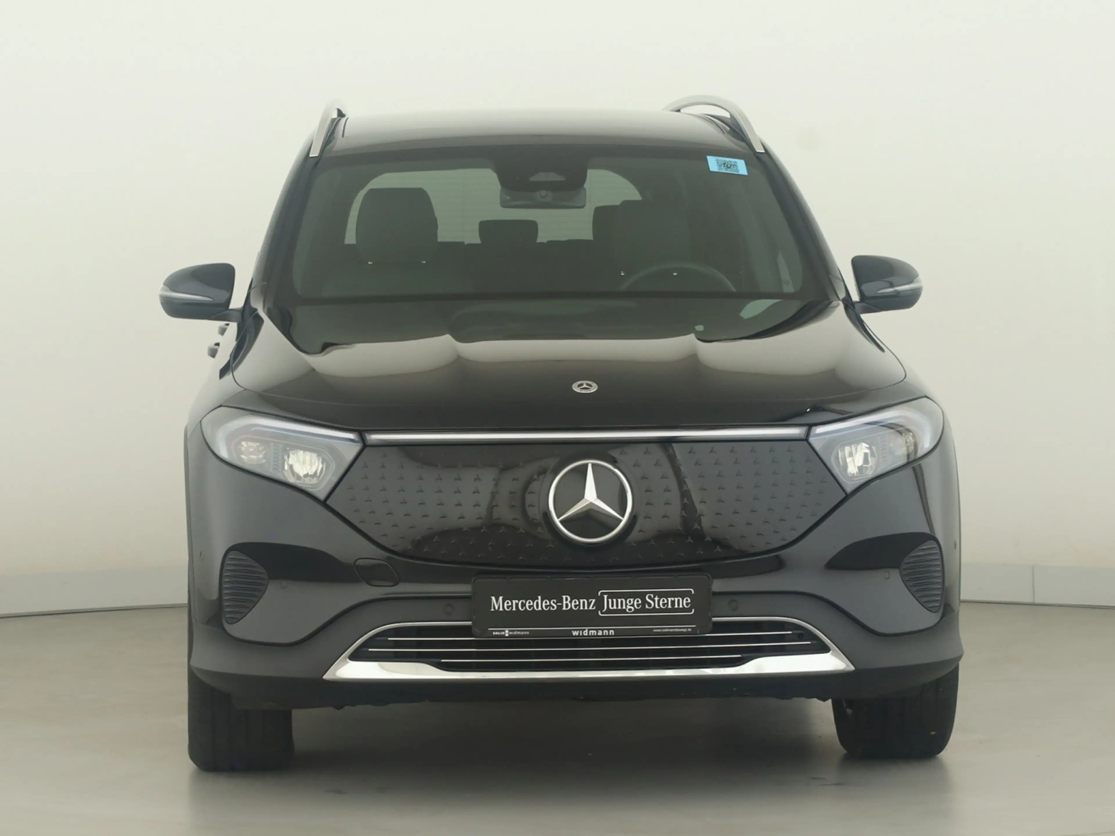 Mercedes-Benz EQB 250 + *Progressive Advanced*LED*Panorama*Kam — photo 3