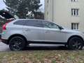 Volvo XC60 2,4D AWD Momentum Geartronic Silber - thumbnail 3