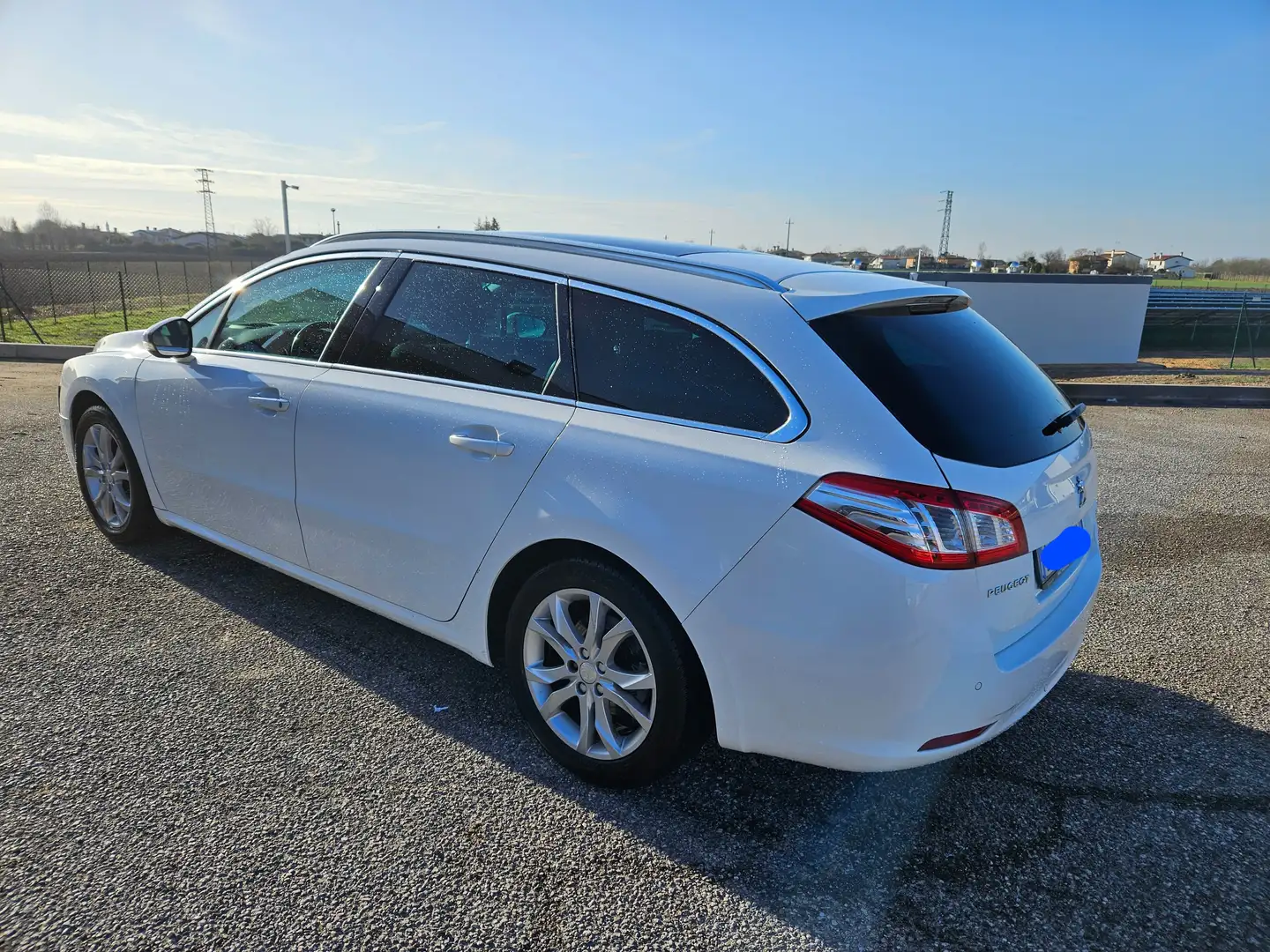 Peugeot 508 508 SW SW 2.0 hdi 16v Allure Ciel 163cv auto Bianco - 2