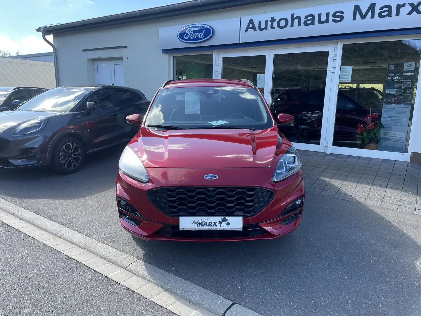 Ford Kuga ST-Line X FGS 5J/100.000Km Red - 2