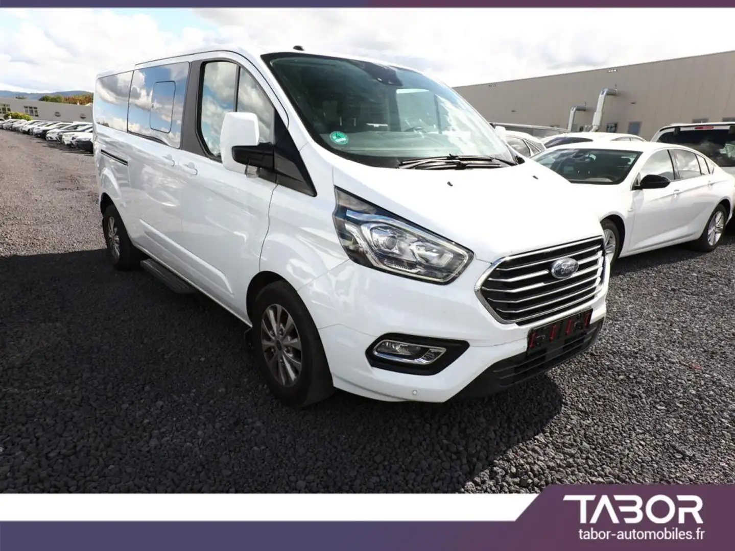 Ford Tourneo Custom TDCi 170 Aut 320 L2 Tit. Blanc - 2