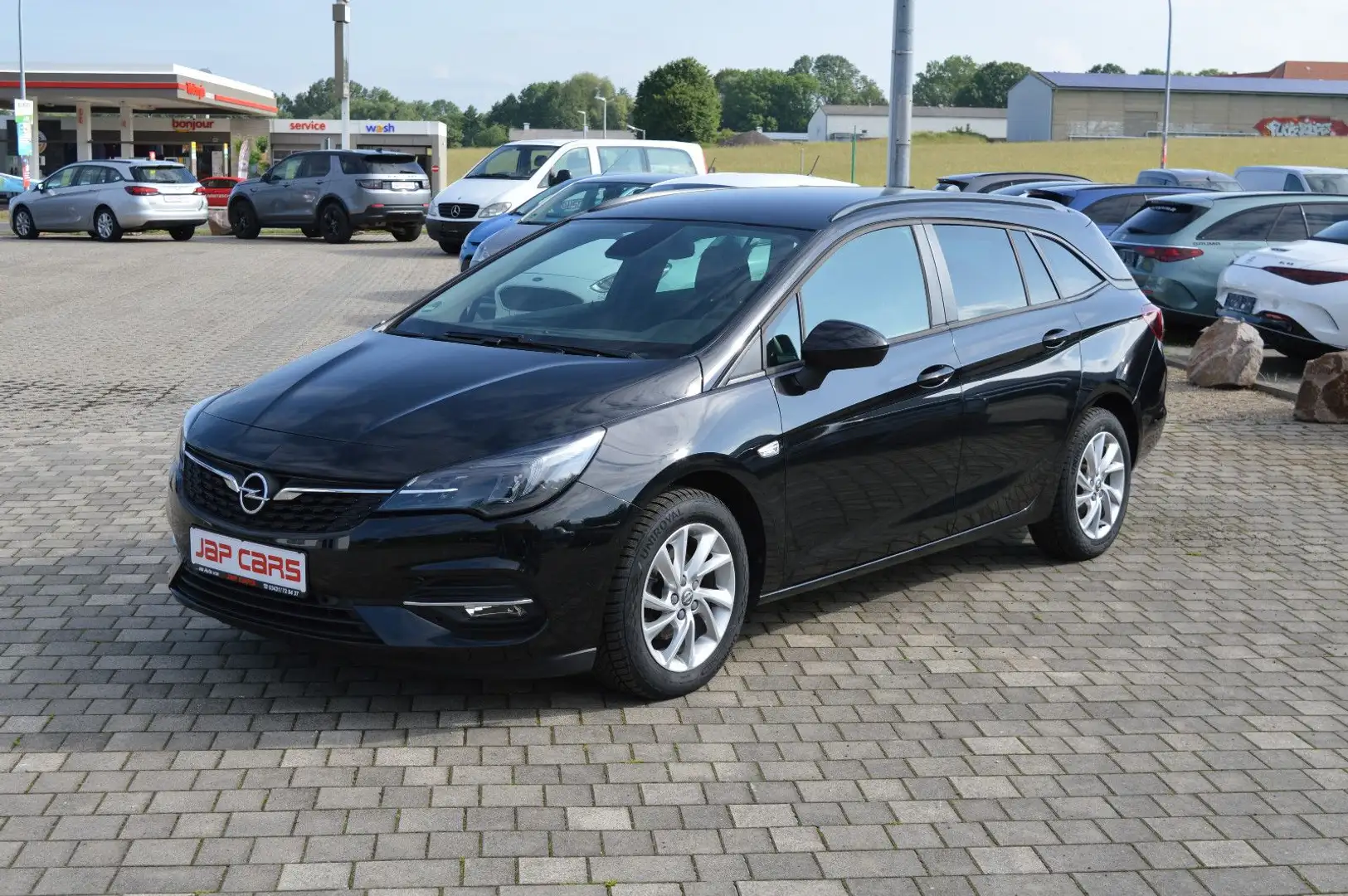 Opel Astra K Sports Tourer 1.2 Edition+ LED+Navi Noir - 1