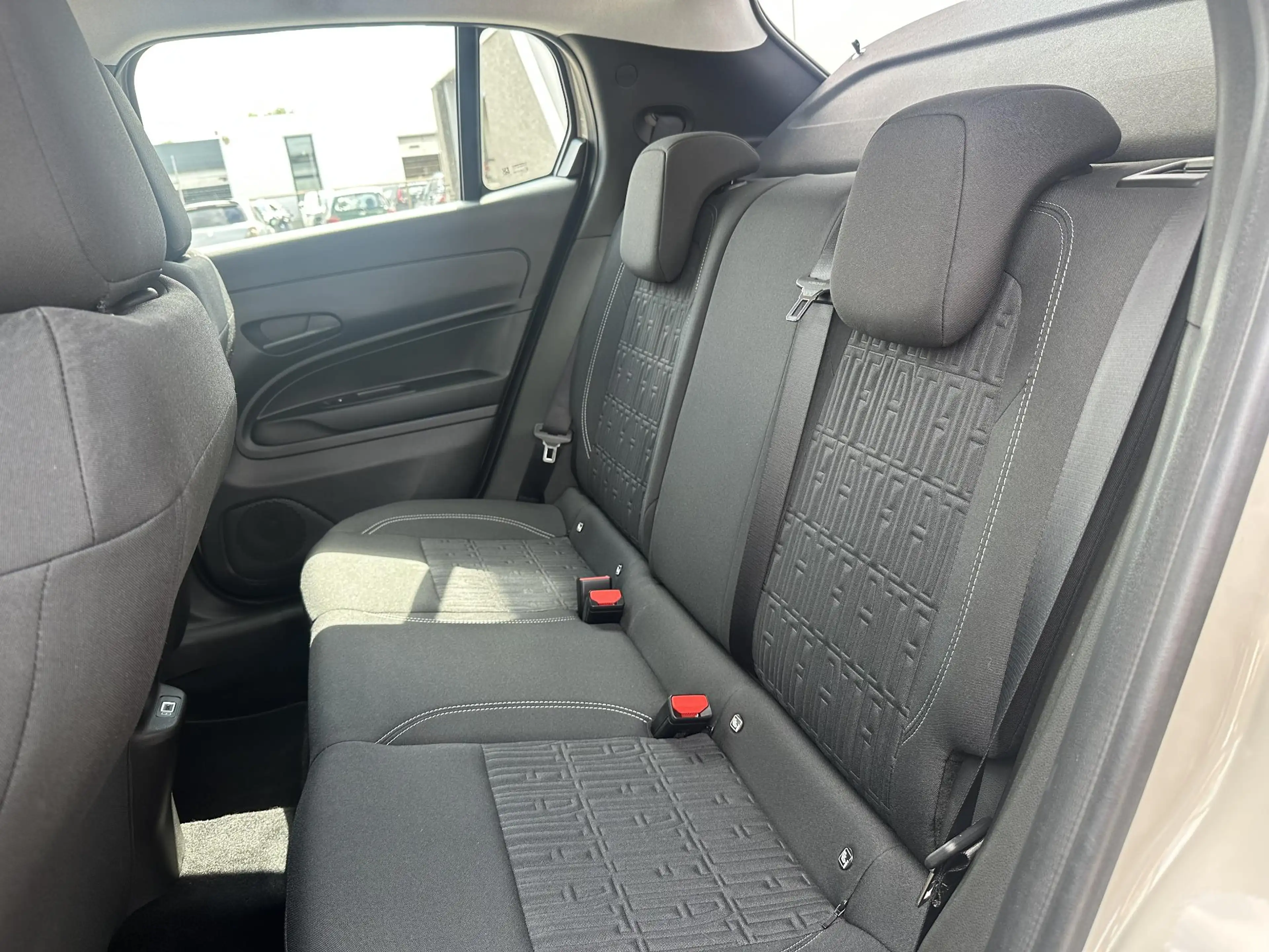 Fiat 600 1.2 Hybrid Icon / Apple Carplay & Android Auto / C — photo 7