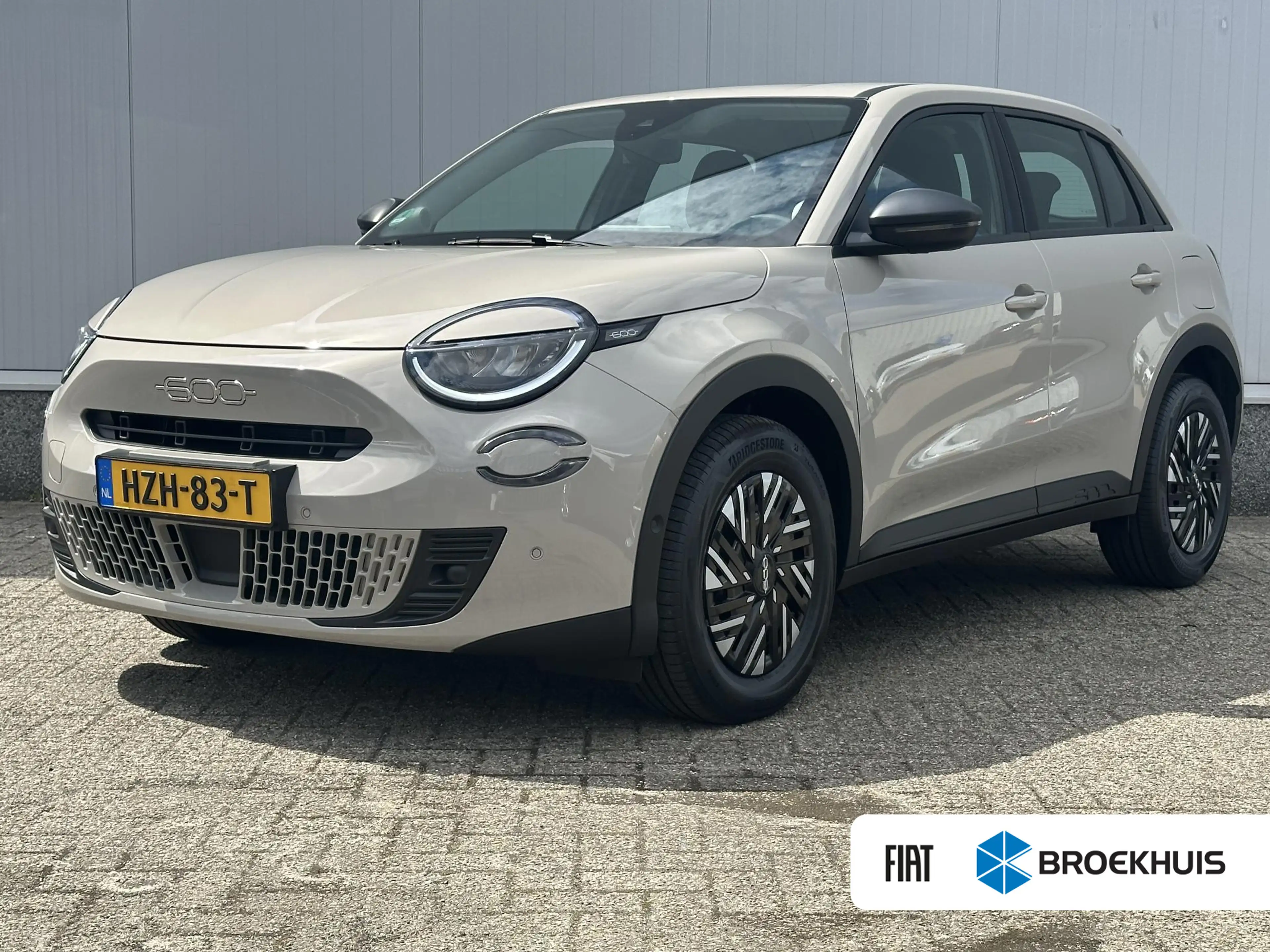Fiat 600 1.2 Hybrid Icon / Apple Carplay & Android Auto / C
