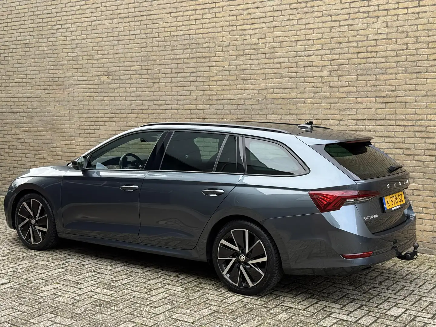 Skoda Octavia Combi 1.0 e-TSI Sport Business | Nieuw model | Vir Gris - 2