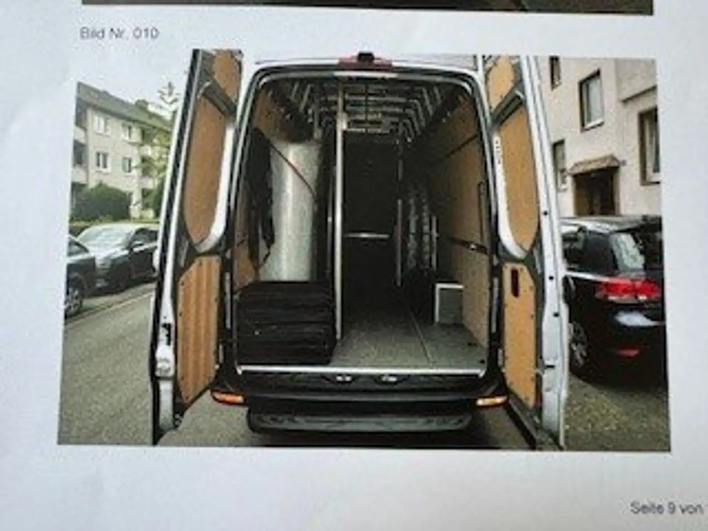 Mercedes-Benz Sprinter 319 CDI Sprinter 4x4 Extralang HA 9G-TRONIC Silber - 2