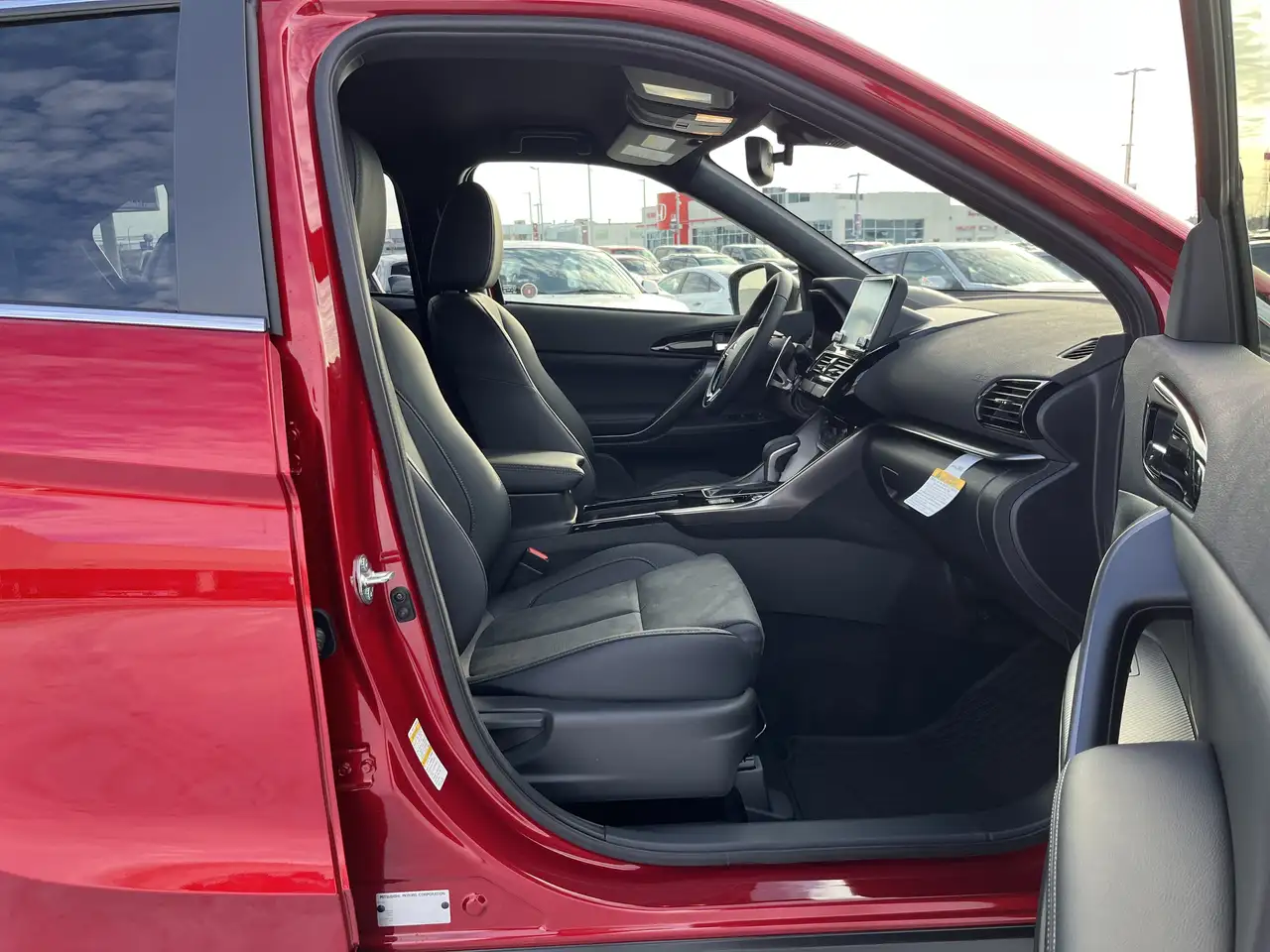 Mitsubishi Eclipse Cross снимка Mitsubishi Eclipse Cross