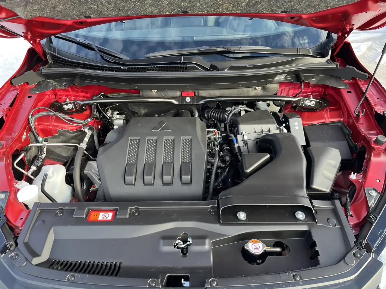 Mitsubishi Eclipse Cross снимка Mitsubishi Eclipse Cross