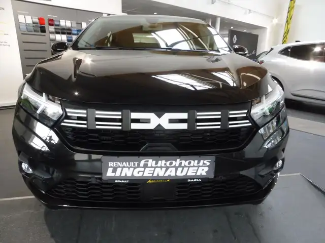 Dacia Logan Black Edition TCe 90 CVT