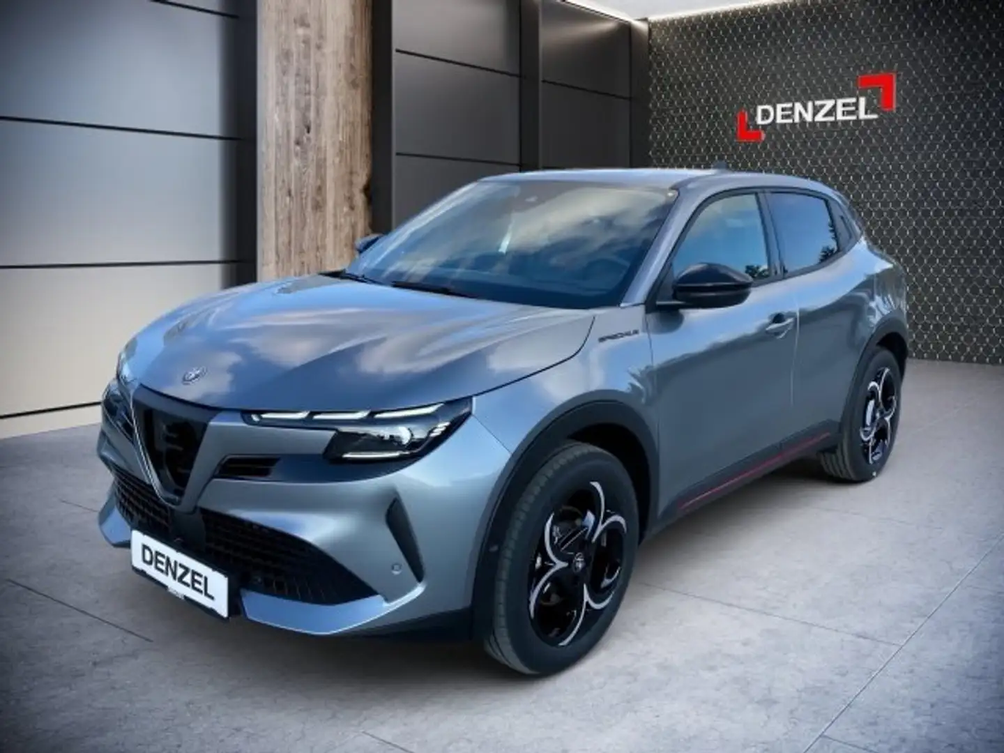 Alfa Romeo Junior Ibrida Speciale 1.2 136PS MHEV FWD Grau - 1