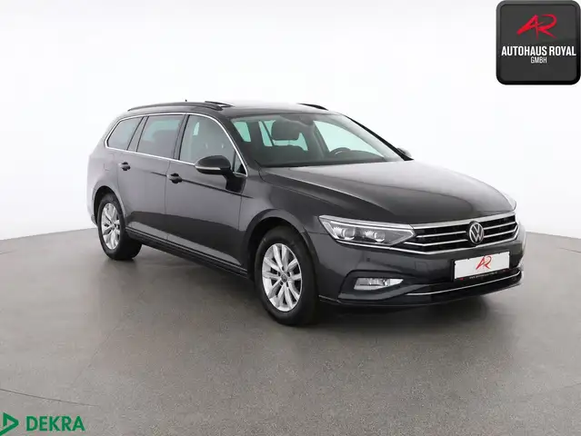 Volkswagen Passat view 7