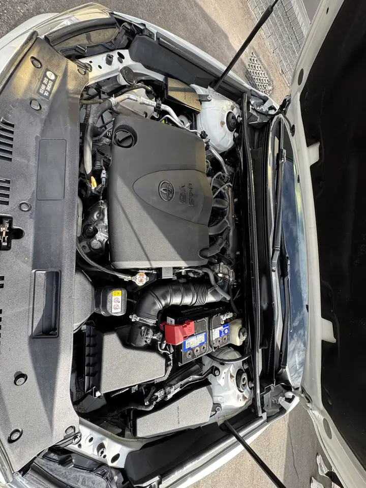 Toyota Camry снимка Toyota Camry