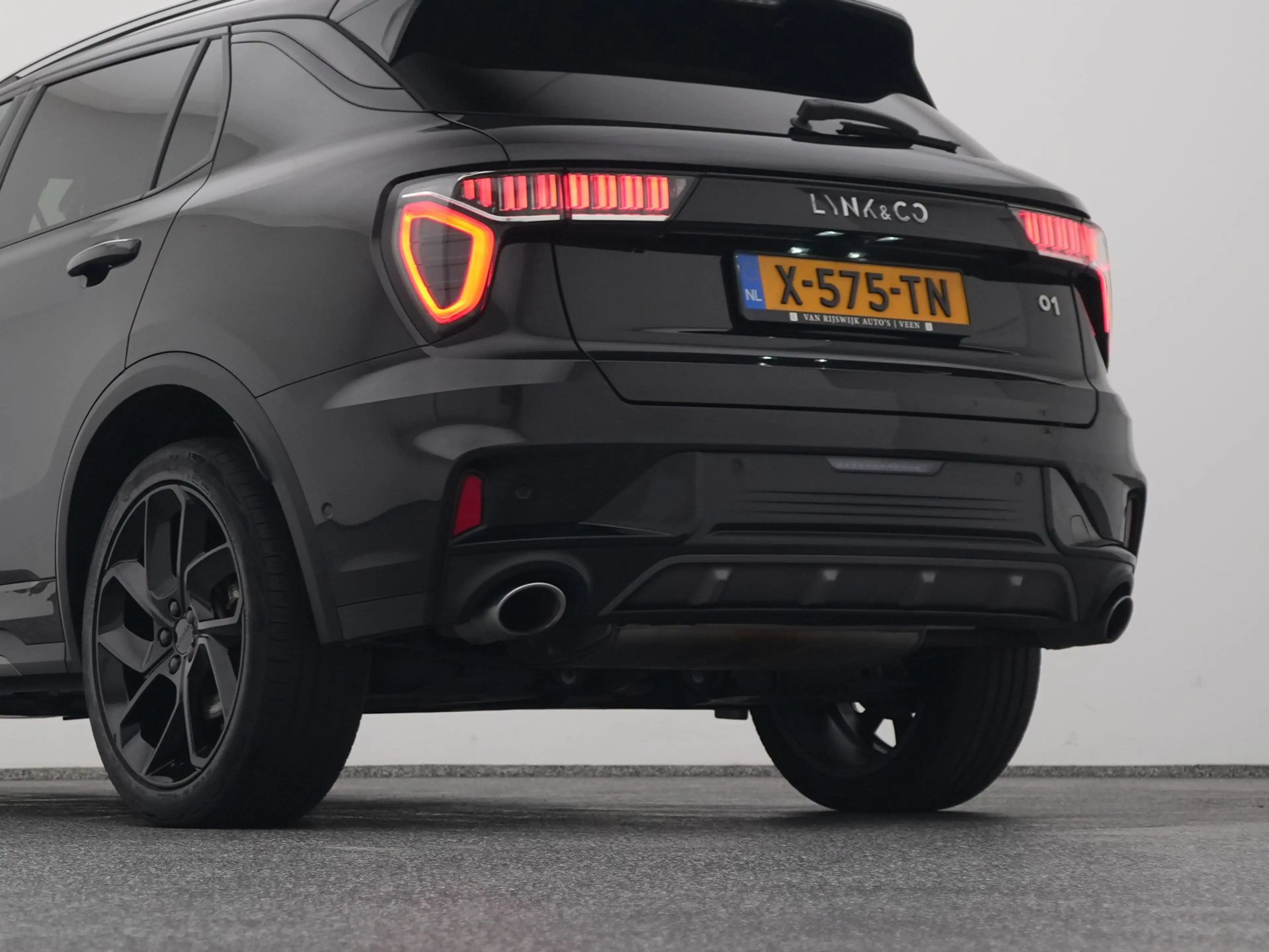 Lynk & Co 01 1.5 Plug-in Hybrid | 360° | BLACK | ZWARTE HEMEL | — photo 22