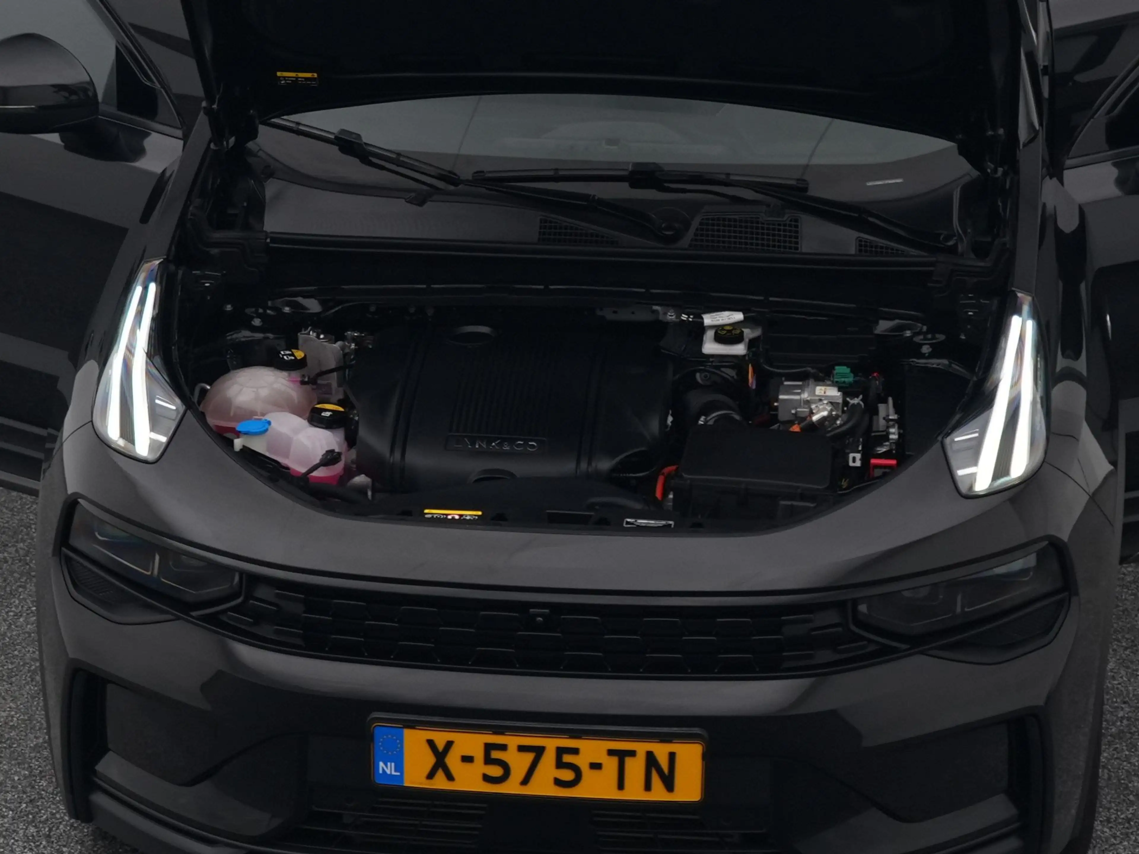 Lynk & Co 01 1.5 Plug-in Hybrid | 360° | BLACK | ZWARTE HEMEL | — photo 31