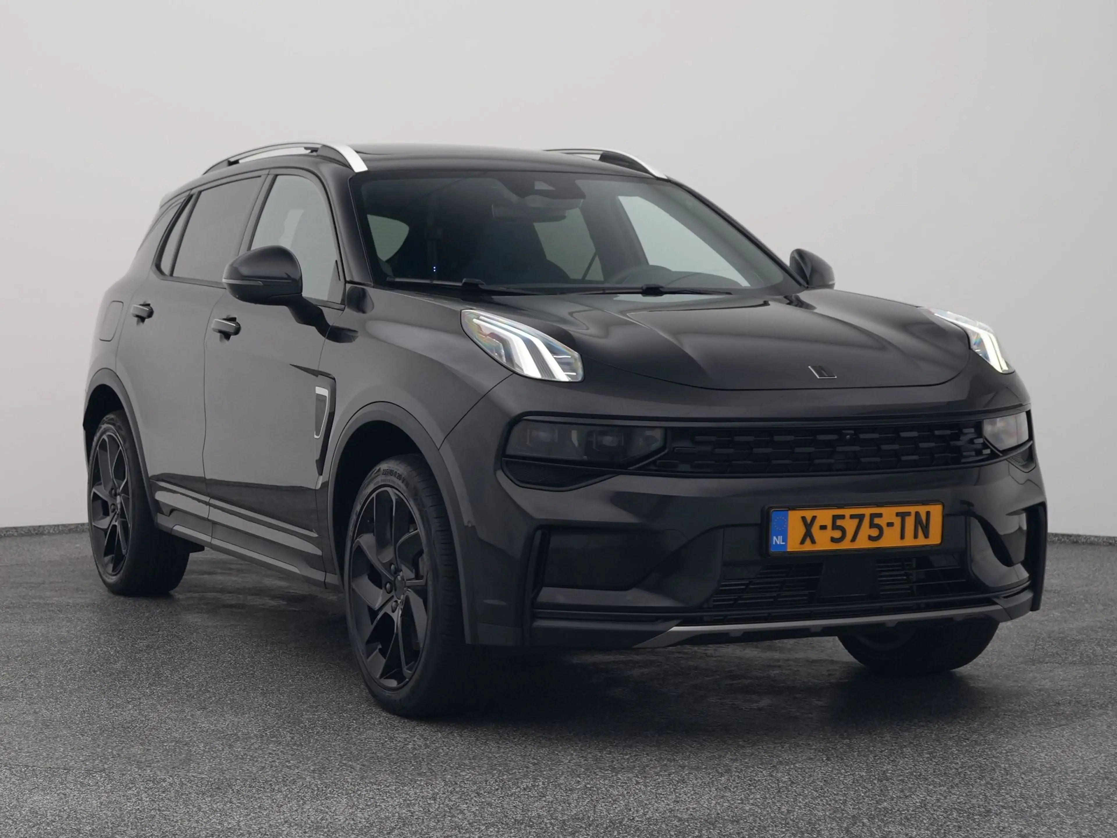 Lynk & Co 01 1.5 Plug-in Hybrid | 360° | BLACK | ZWARTE HEMEL | — photo 2
