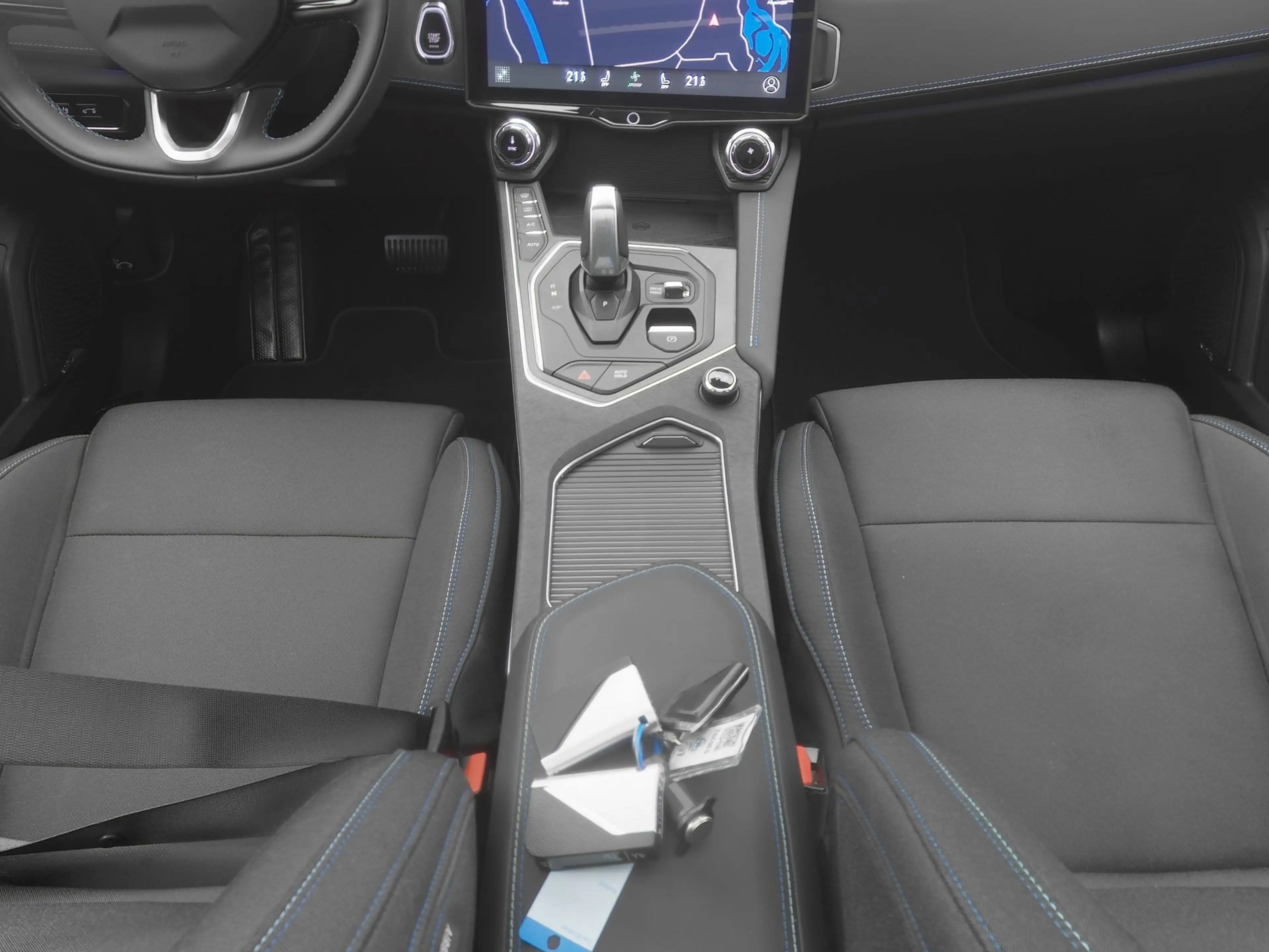 Lynk & Co 01 1.5 Plug-in Hybrid | 360° | BLACK | ZWARTE HEMEL | — photo 12