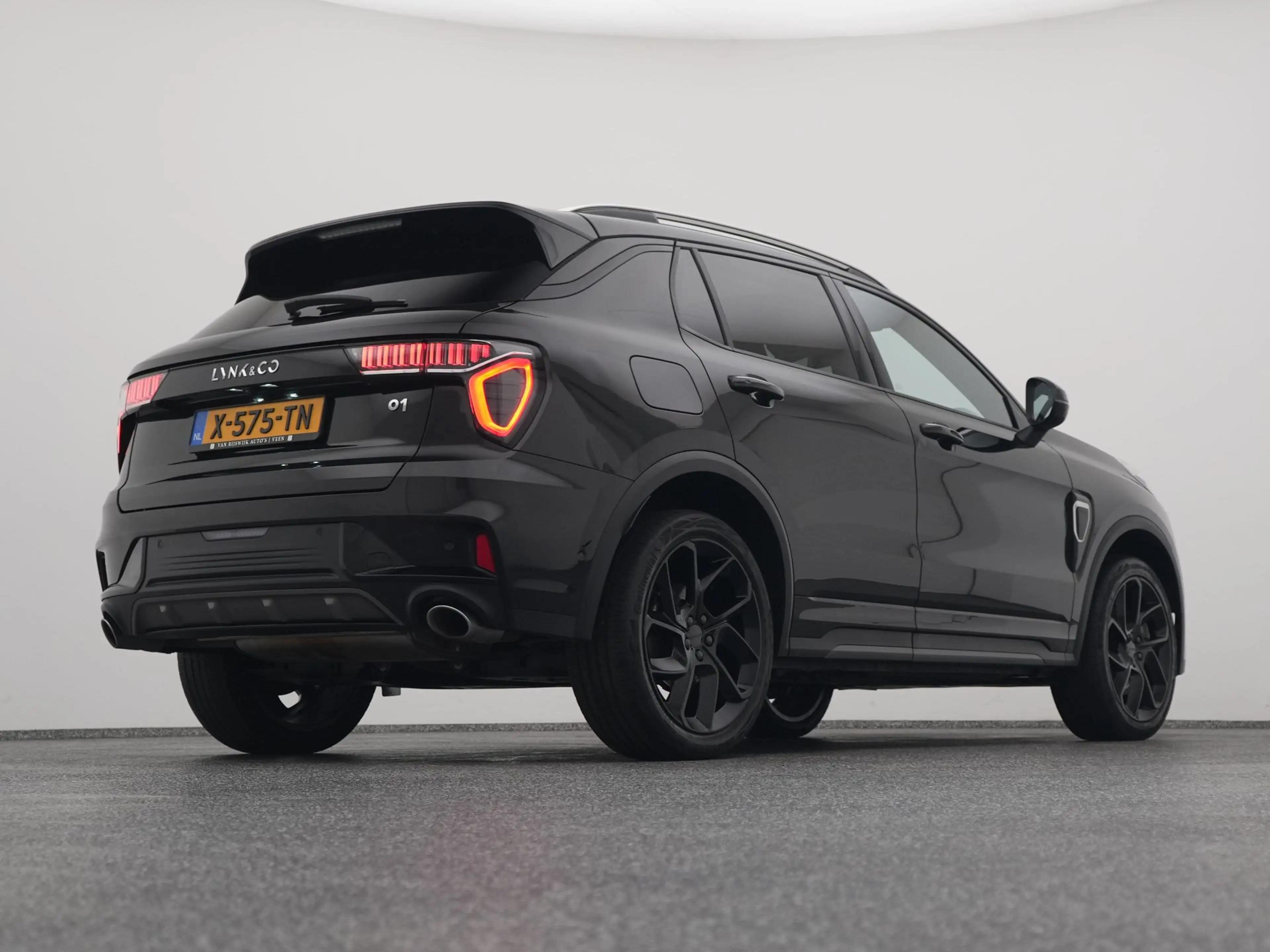 Lynk & Co 01 1.5 Plug-in Hybrid | 360° | BLACK | ZWARTE HEMEL | — photo 16