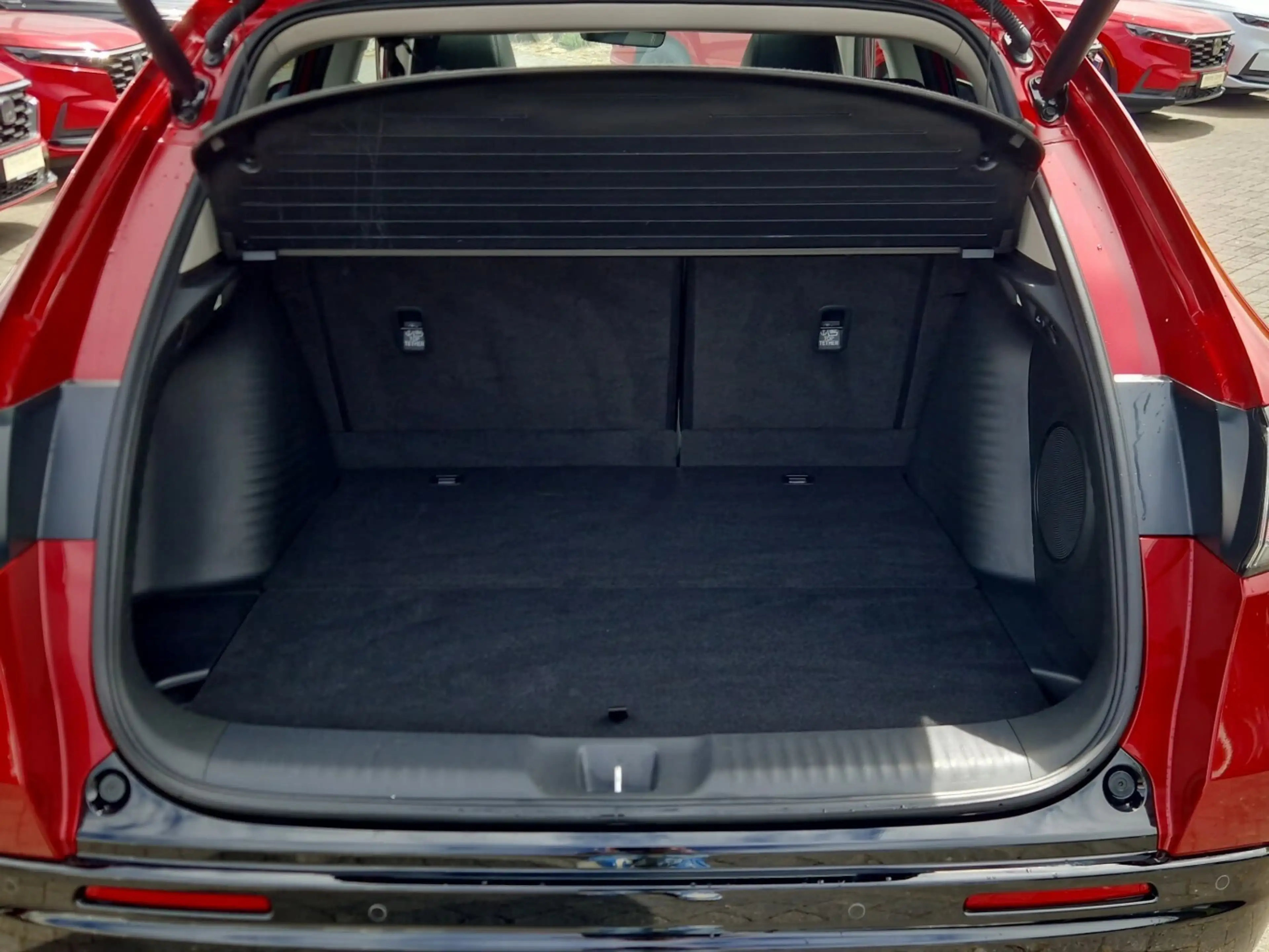 Honda ZR-V 2.0 e:HEV Advance|AERO-Paket — photo 12