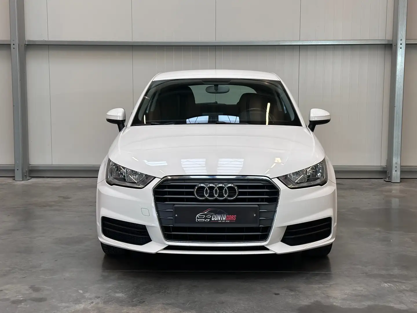Audi A1 *GARANTIE 12 MOIS* A1 1.6 TDi Weiß - 2