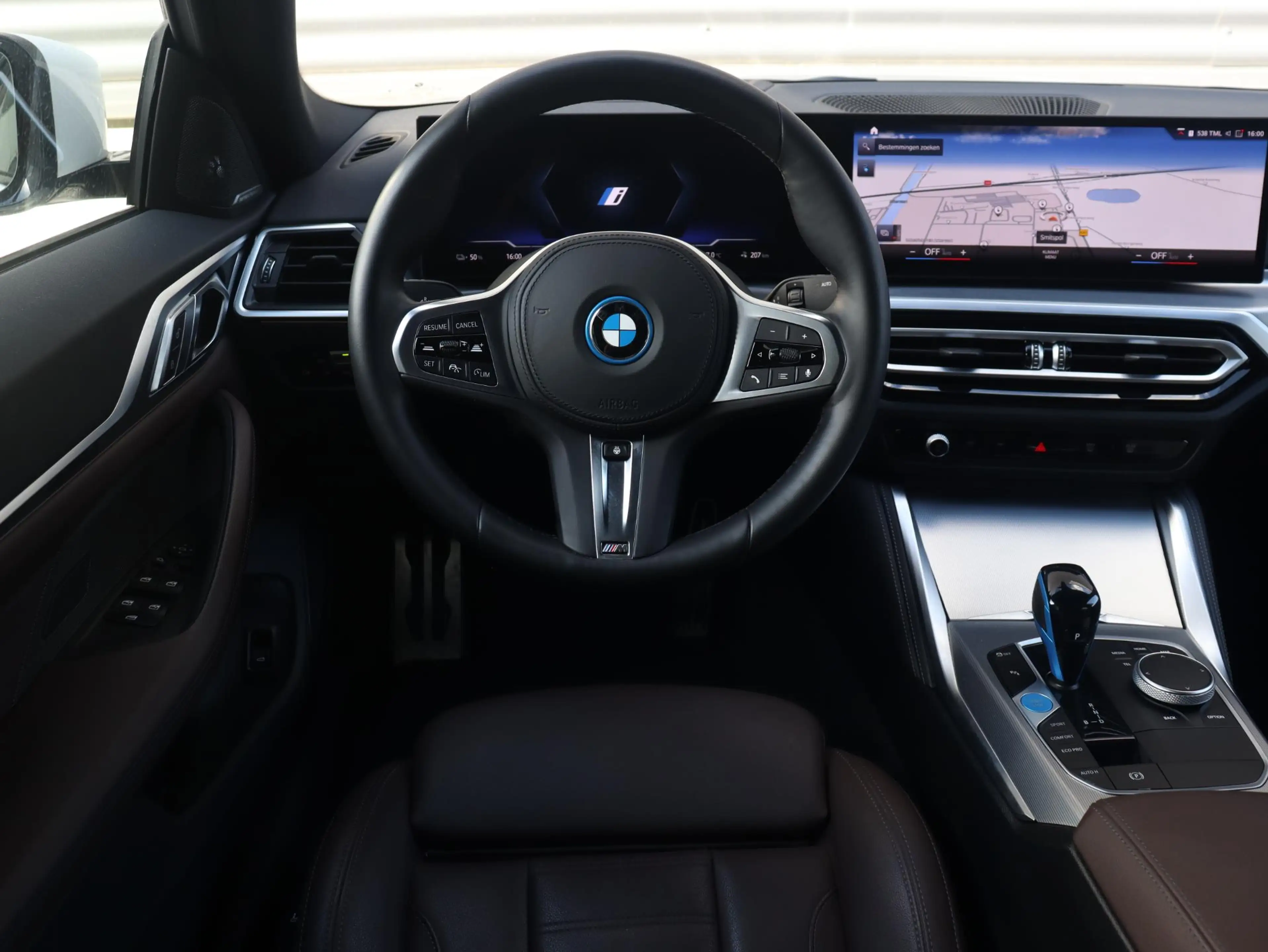 BMW i4 eDrive40 | High Executive | M Sportpakket | Head-U — photo 10