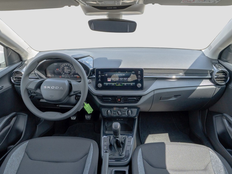 Skoda Fabia 1,0 TSi Essence — photo 10