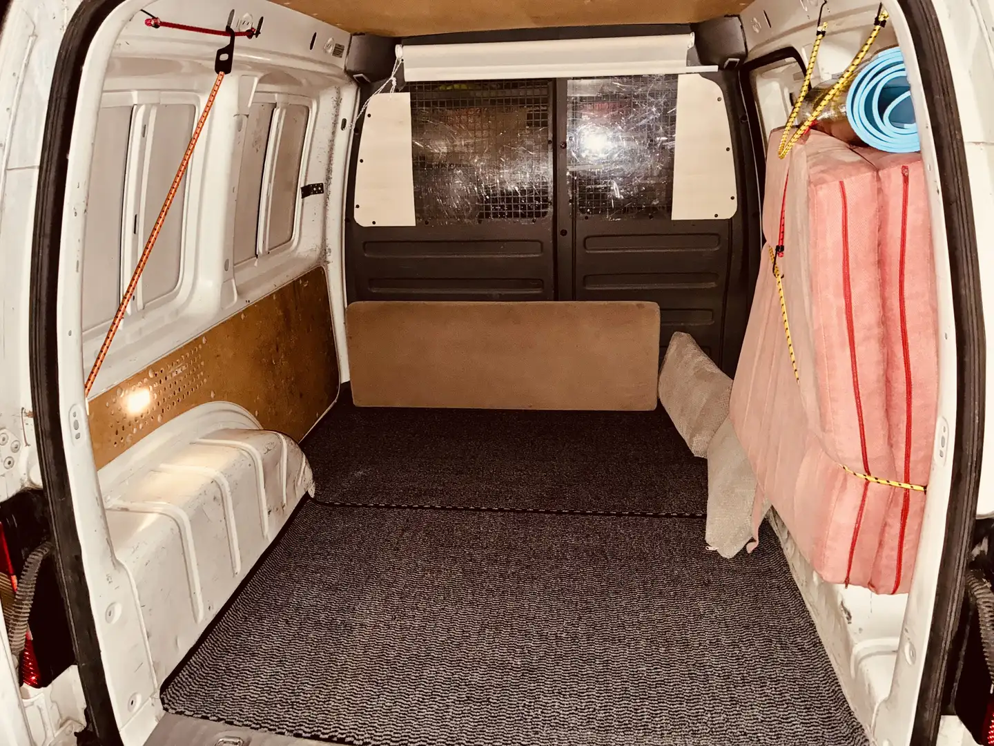 Volkswagen Caddy 2,0 SDI Klima Pickerl 02/2027 - 1