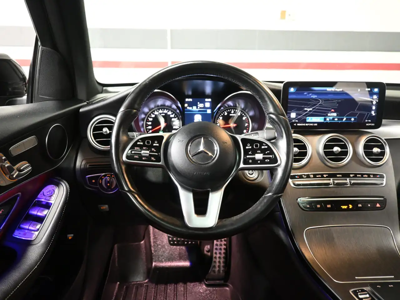 Mercedes-Benz GLC снимка Mercedes-Benz GLC