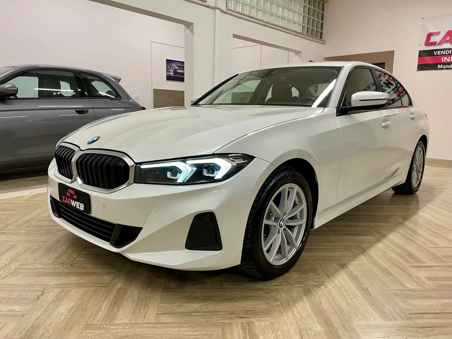 BMW 318 318d mhev 48V auto Bianco - 1