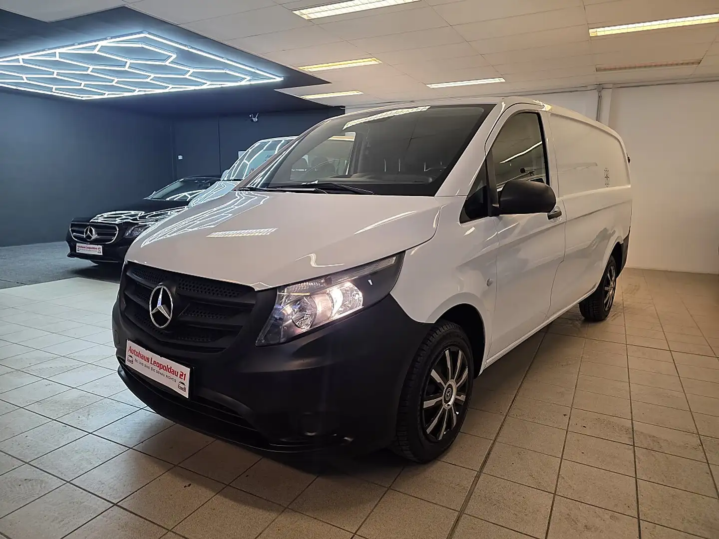 Mercedes-Benz Vito Vito 110 CDI extralang*LANG*Erstbesitz*Kamera* Weiß - 1