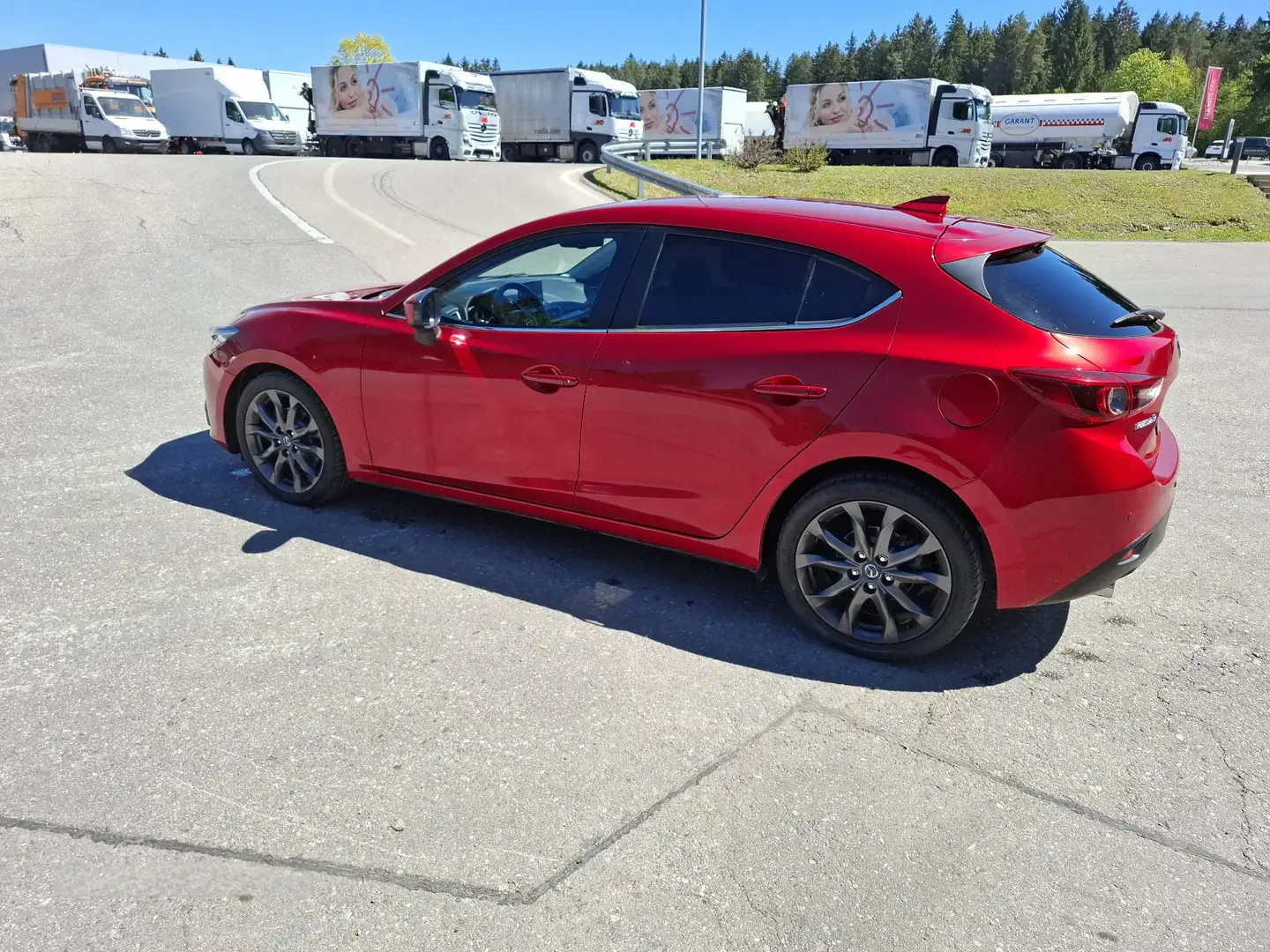 Mazda 3 Sport G120 Takumi Rot - 2