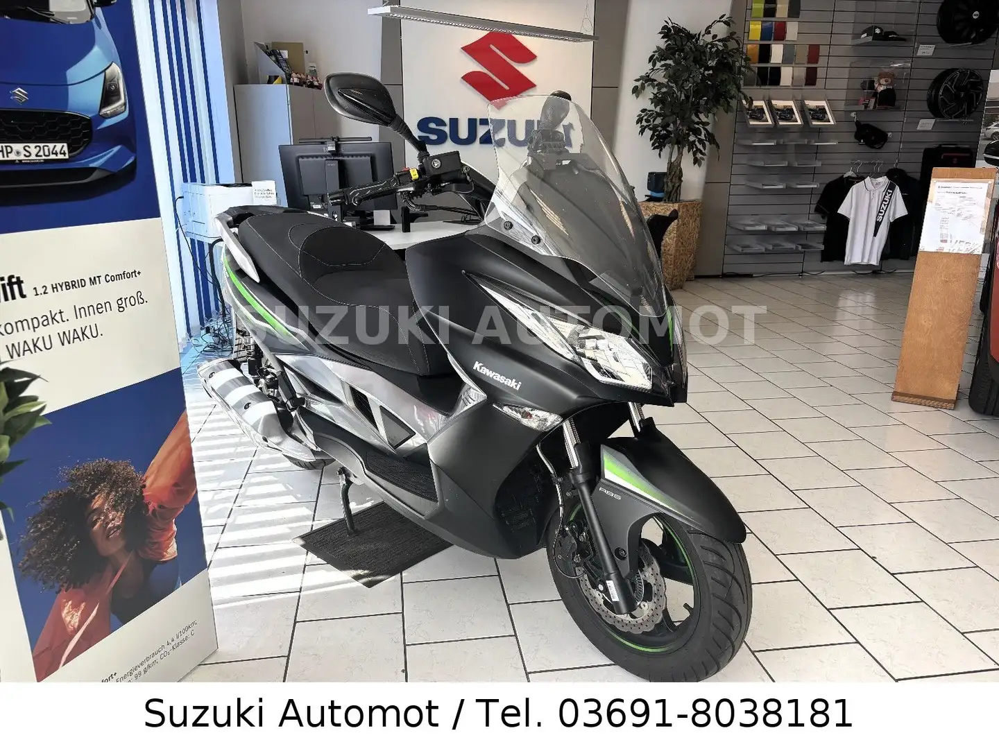 Kawasaki J125 ABS Negro - 1