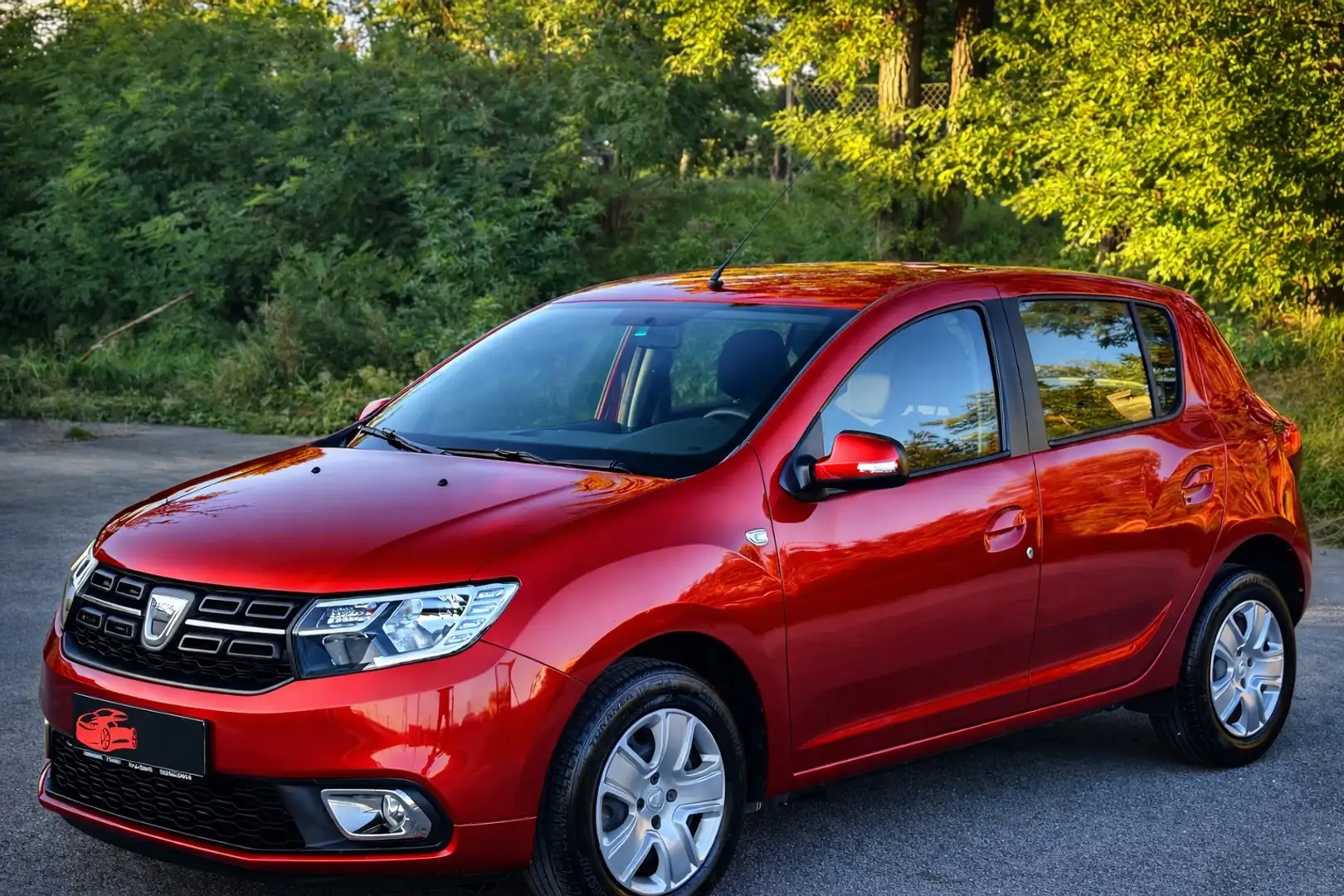 Dacia Sandero Comfort*1 BESITZ,GARANTIE,PICKERL NEU* Rouge - 1