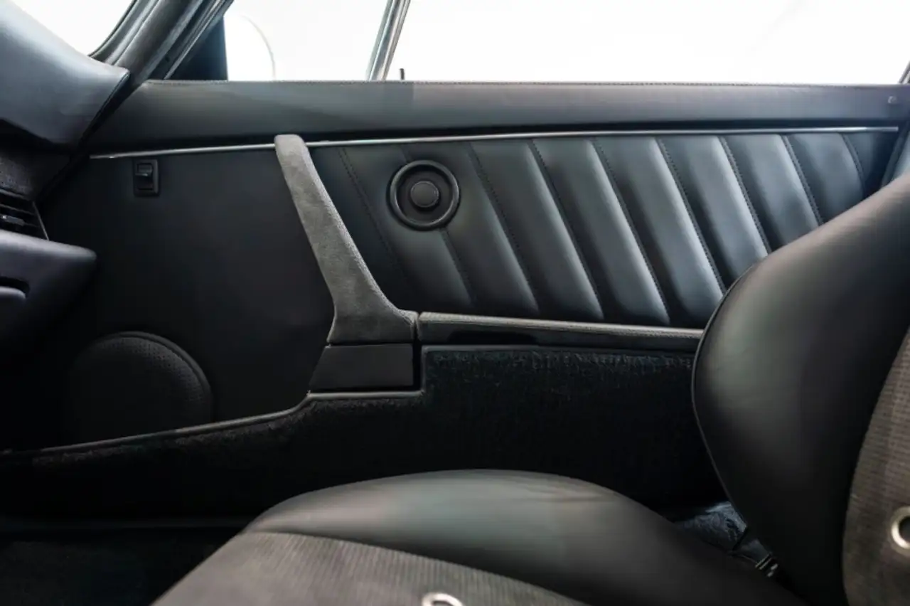 Porsche 964 C4 - 911 Backdate -, foto 11
