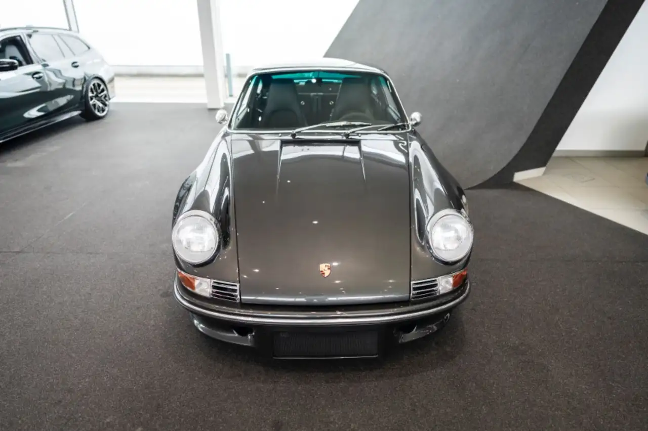 Porsche 964 C4 - 911 Backdate -, foto 3