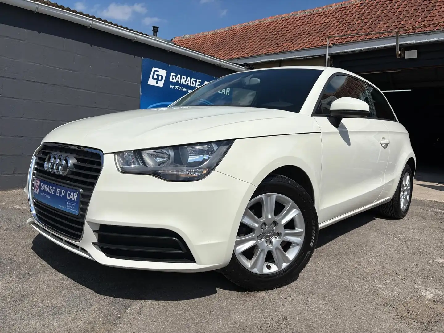 Audi A1 1.2 TFSI Ambition Blanc - 1