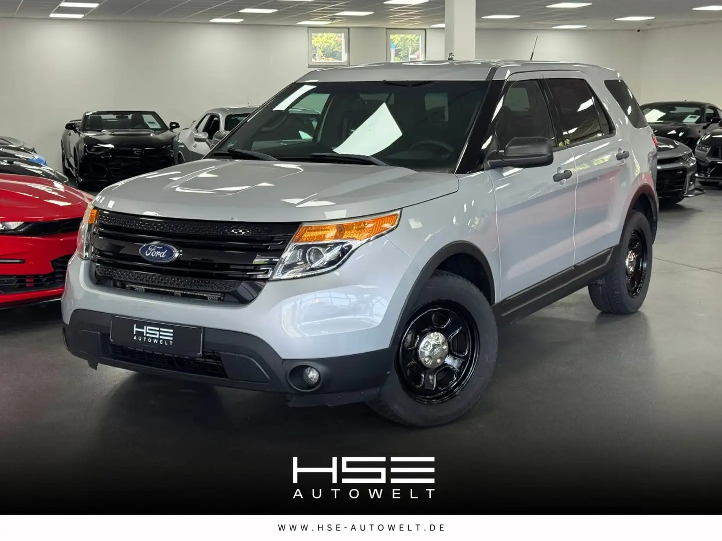 Ford Explorer Police Interceptor *4X4 / AUTOMATIK* Silber - 1