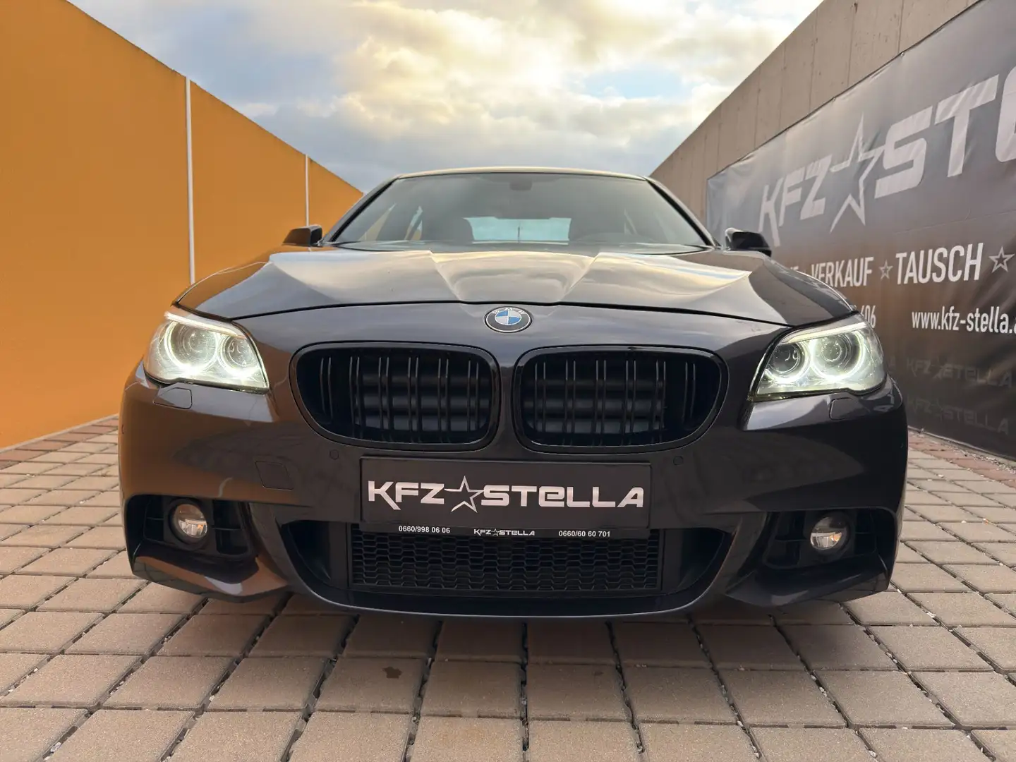 BMW 530 d xDrive F10 LCI Facelift M-Paket ab Werk/SHD/Alc Gris - 2